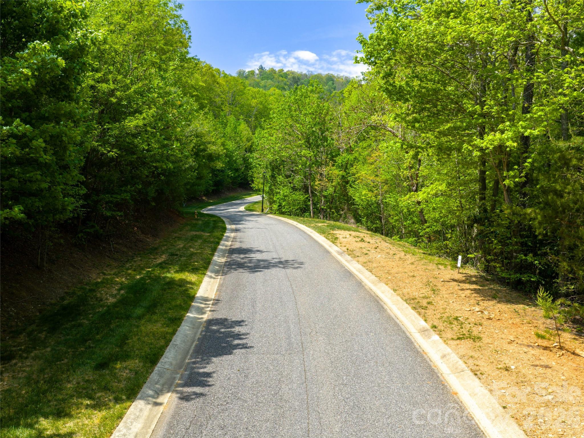 490 Barrington Drive #64 - Photo 3