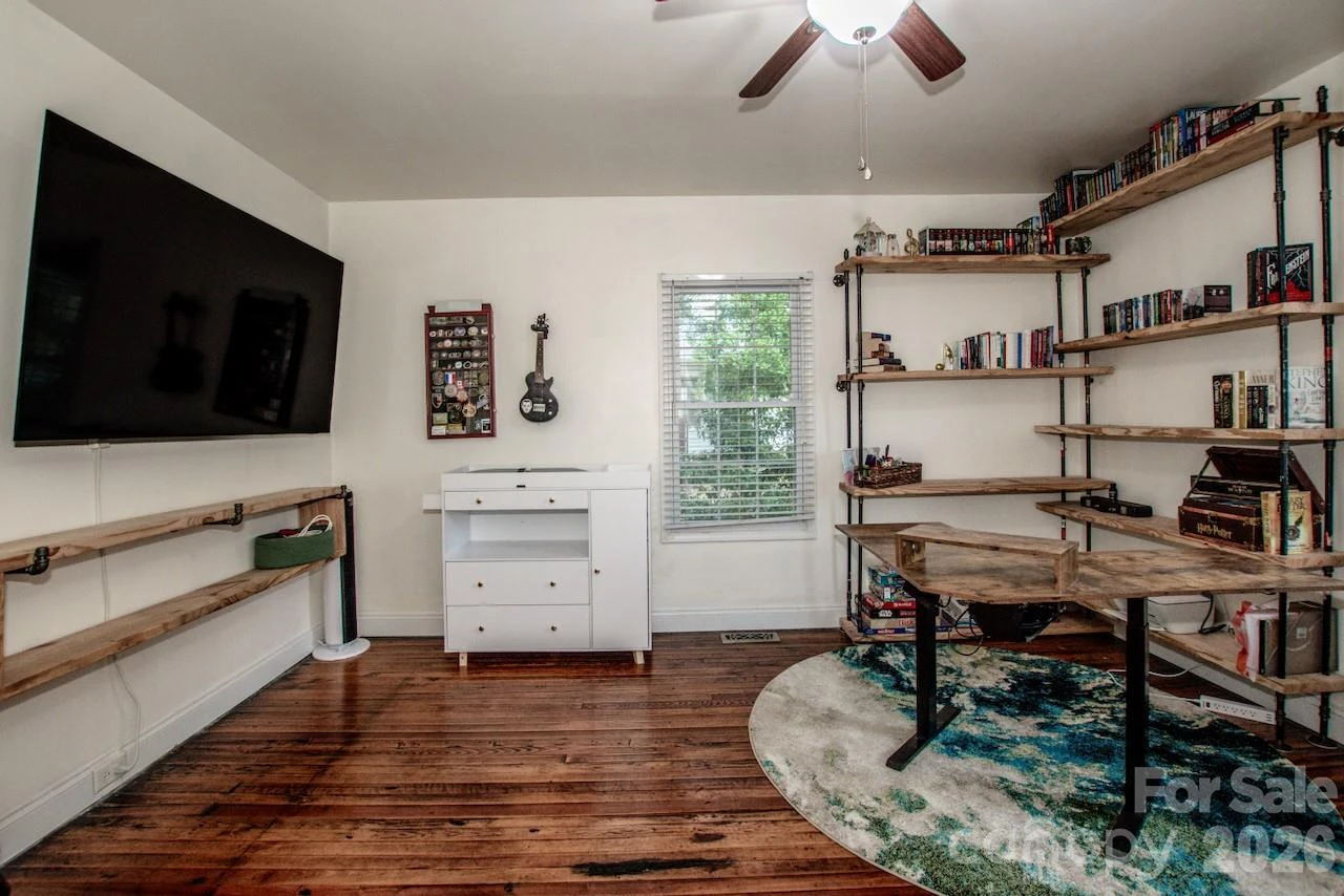 1204 Catawba Street - Photo 11