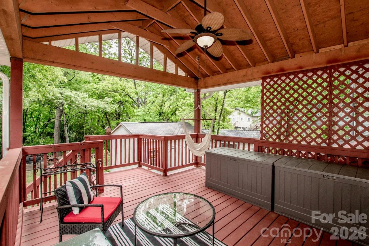 1204 Catawba Street - Photo 20