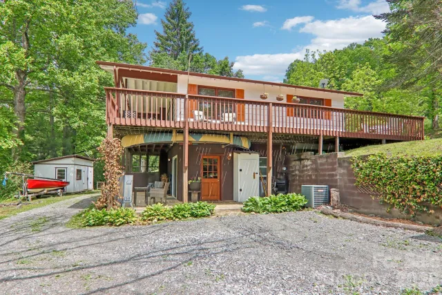 34 Lindsey Hill Lane, Zirconia, NC, 28790