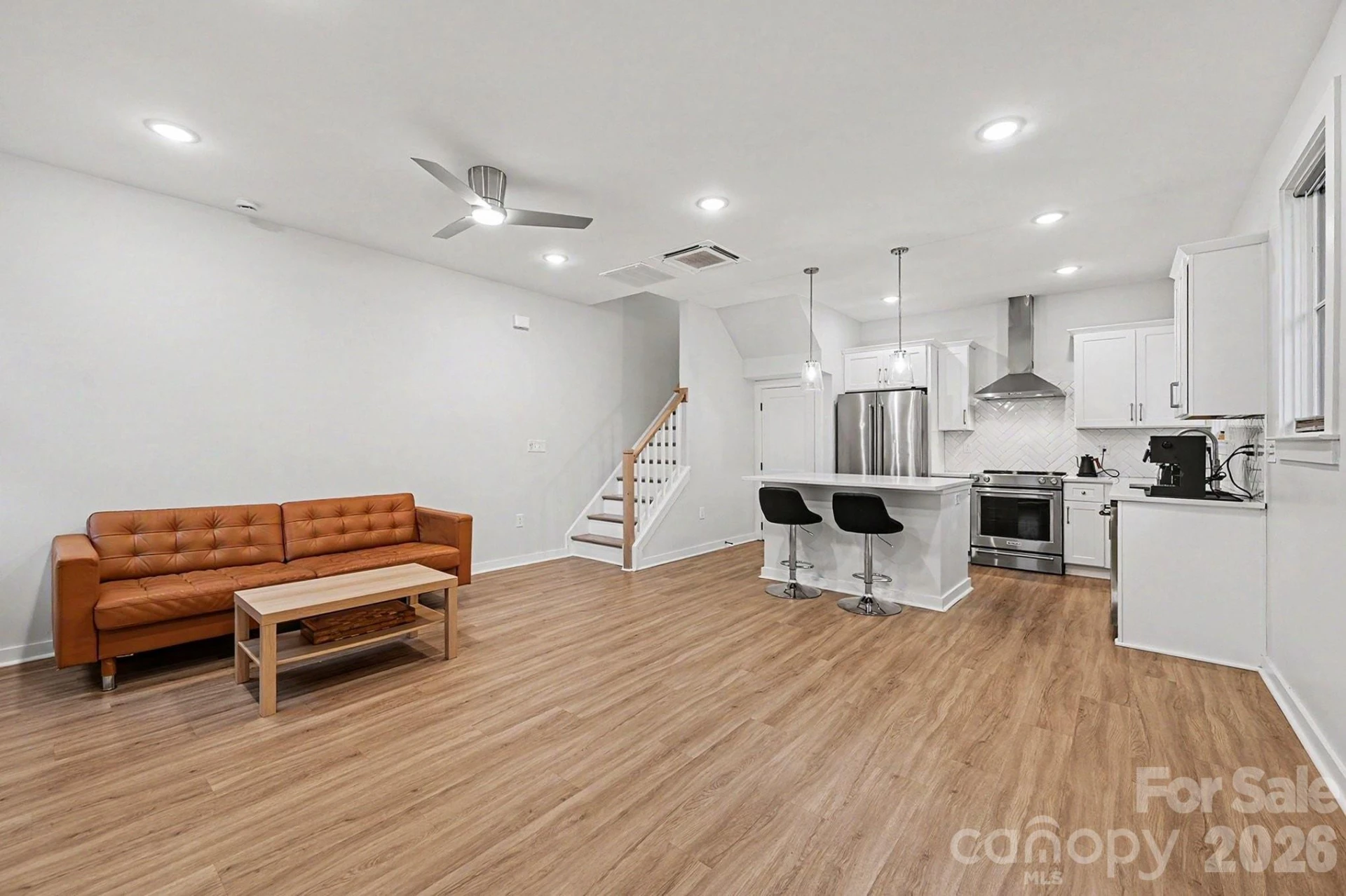 345 East Boulevard - Photo 8