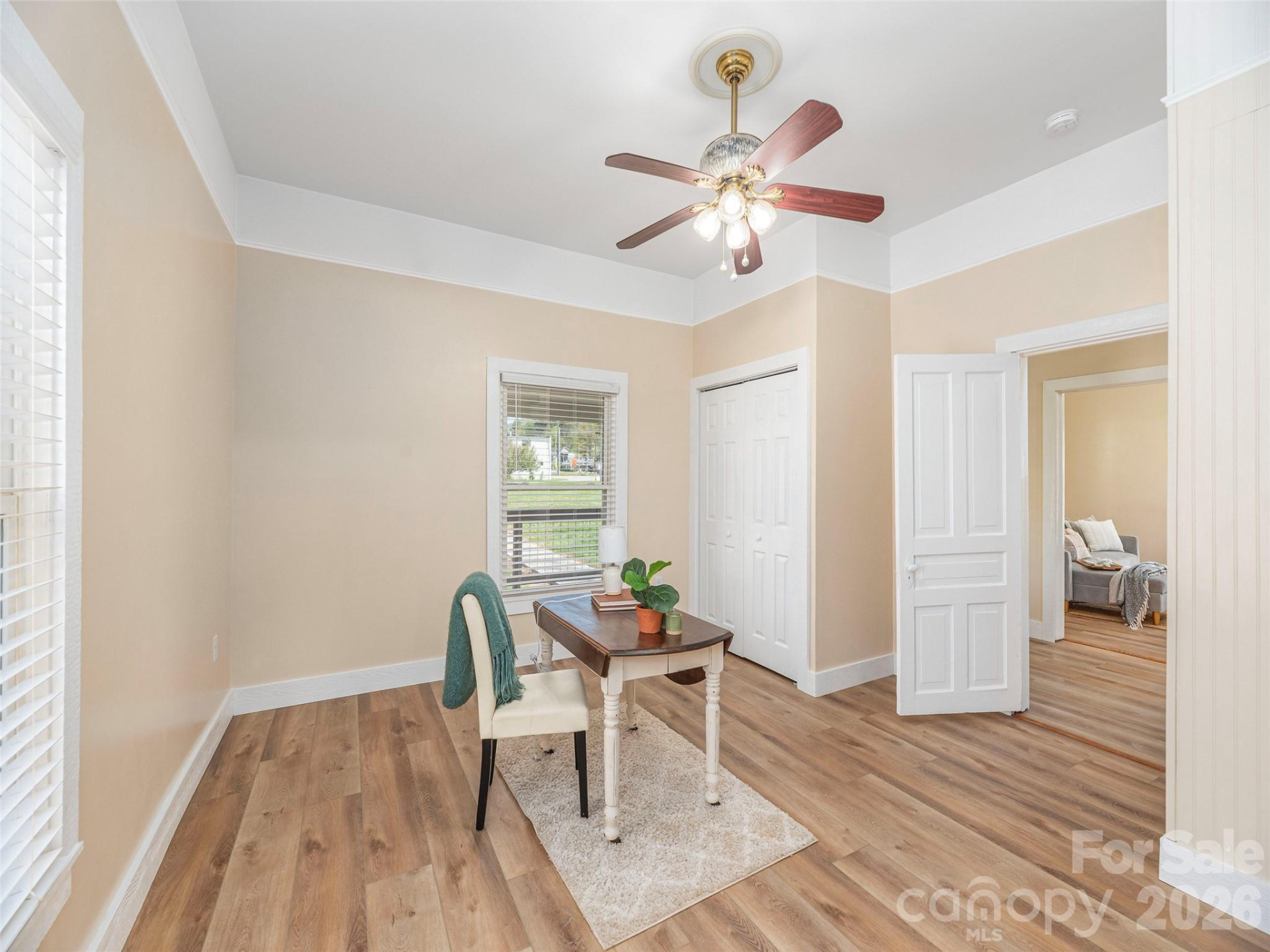 274 Charles Street - Photo 14