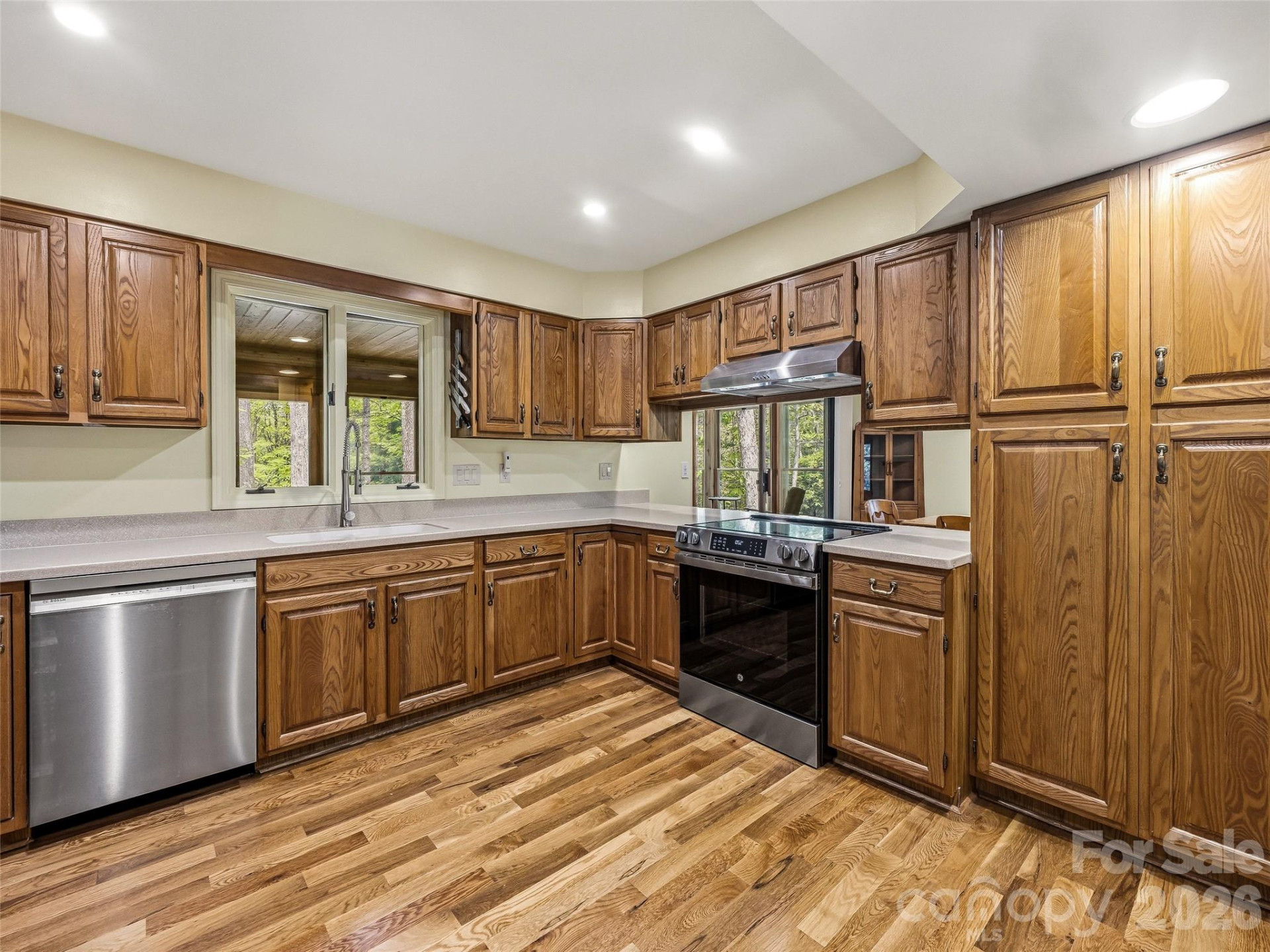 348 Surrey Lane - Photo 16