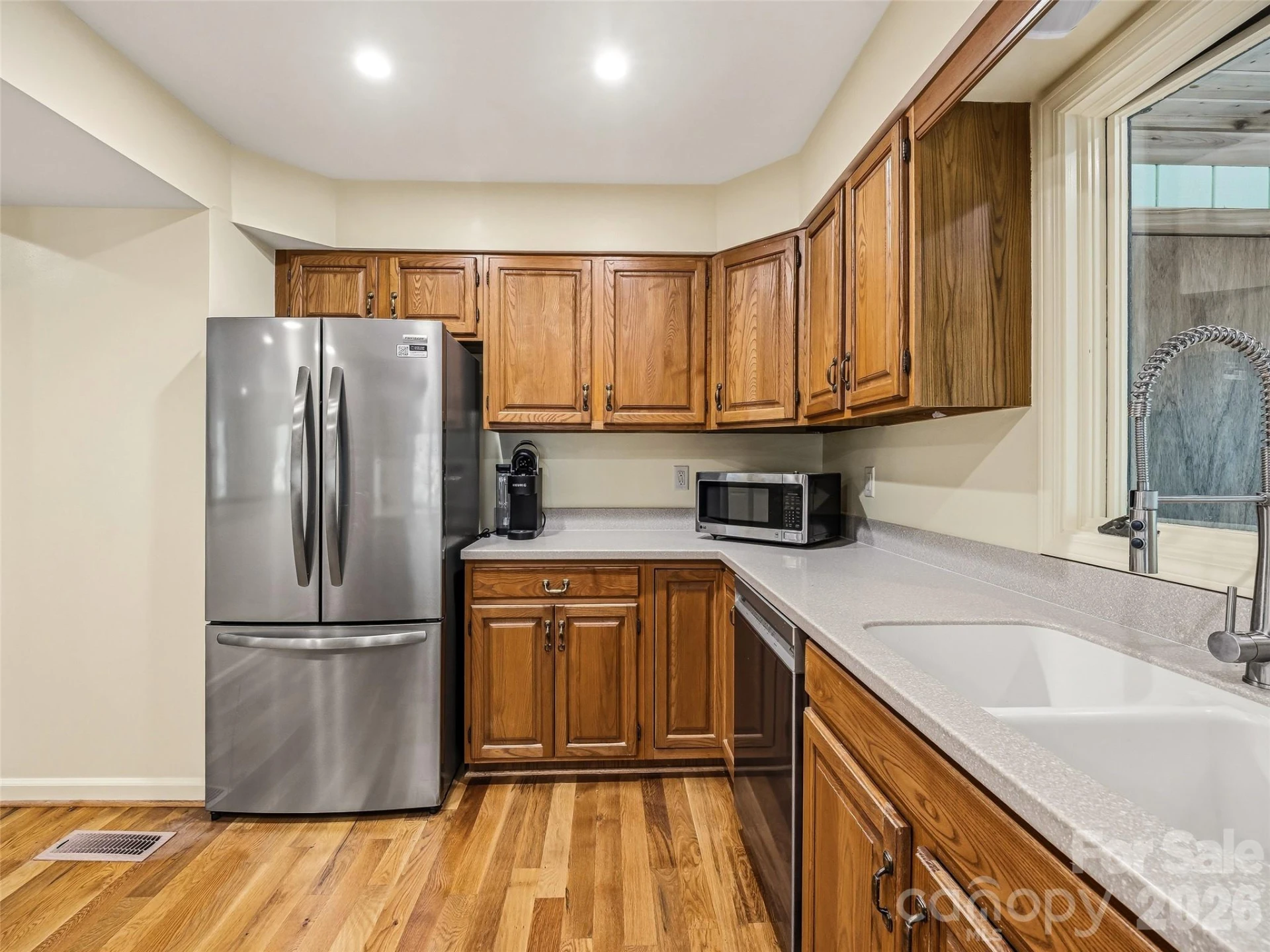 348 Surrey Lane - Photo 17