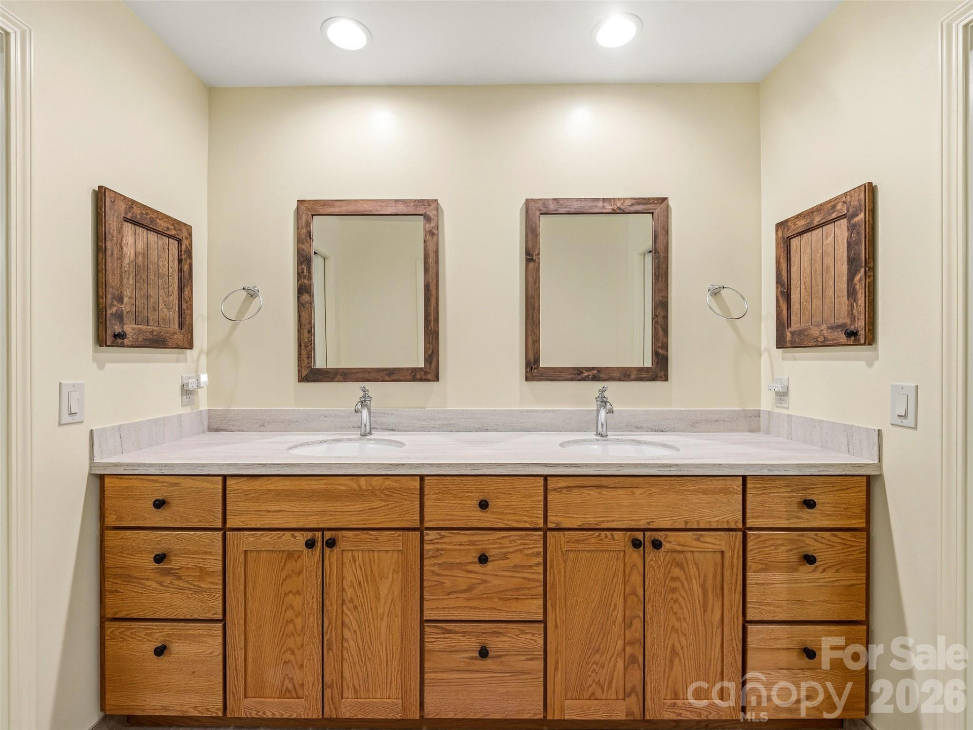 348 Surrey Lane - Photo 24