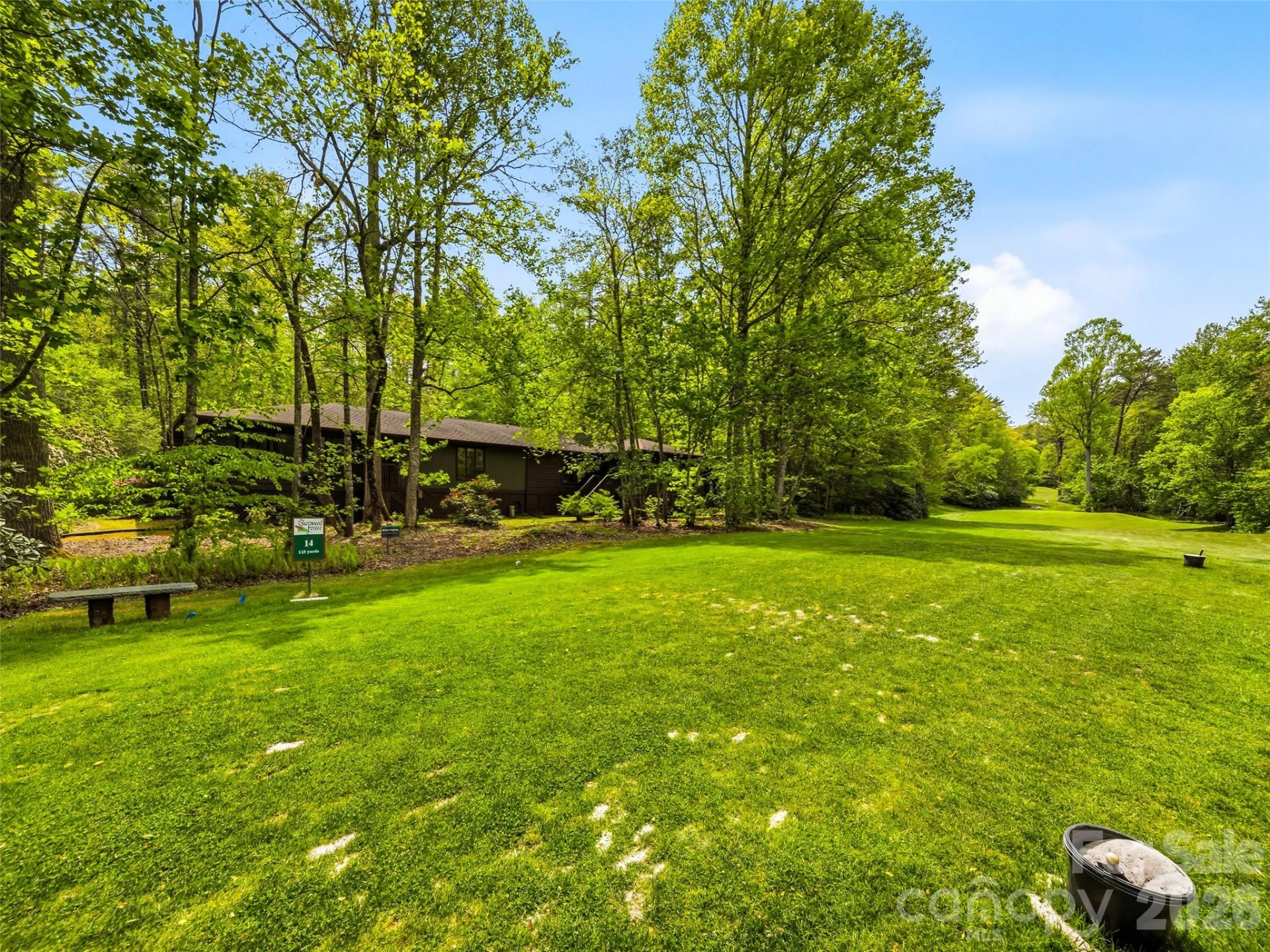 348 Surrey Lane - Photo 36
