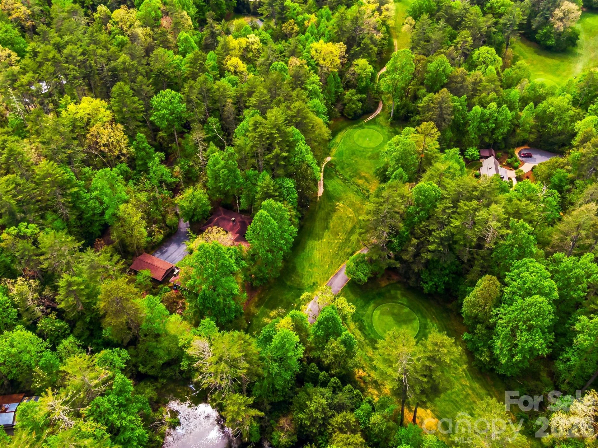 348 Surrey Lane - Photo 40
