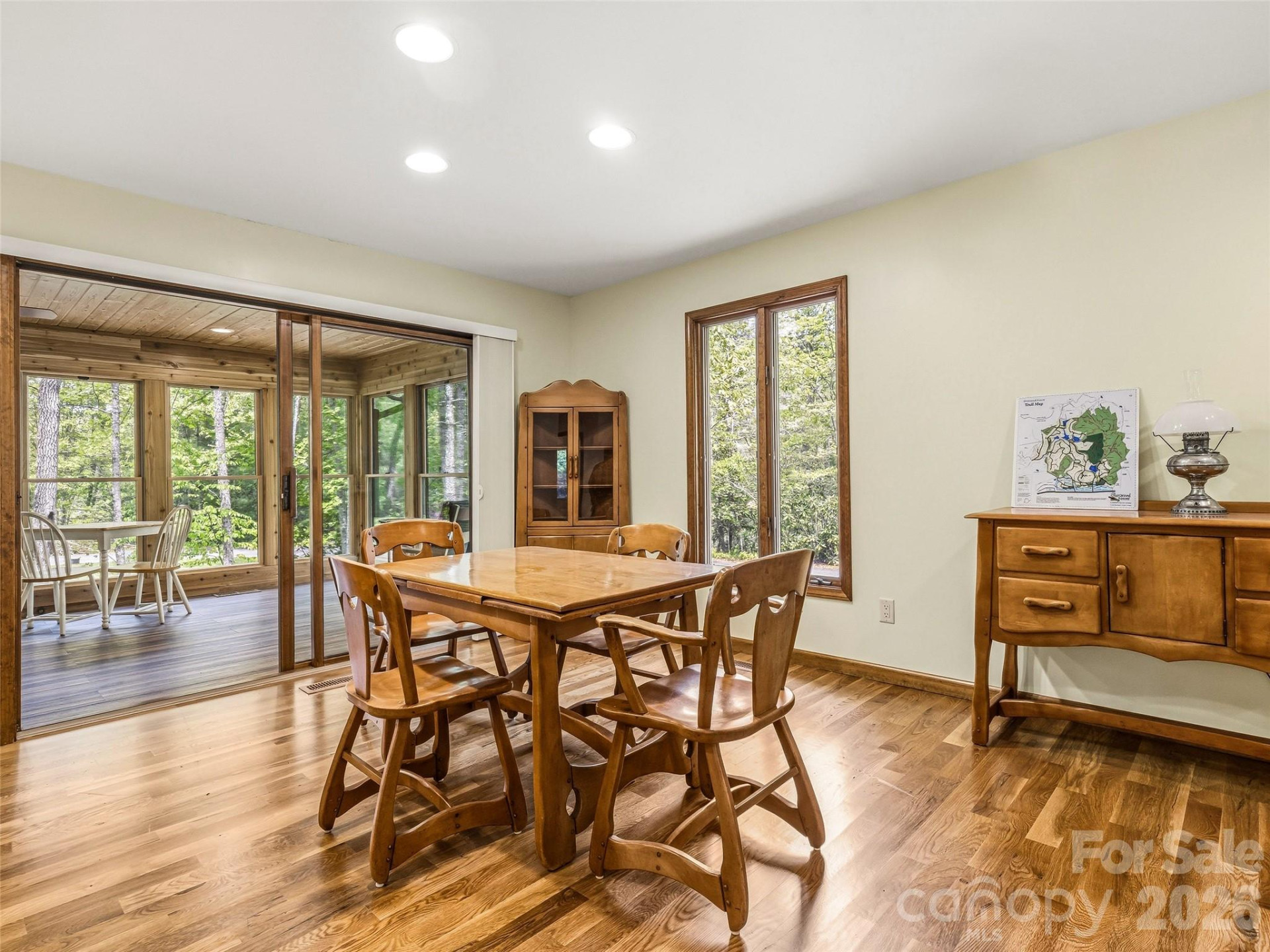348 Surrey Lane - Photo 10