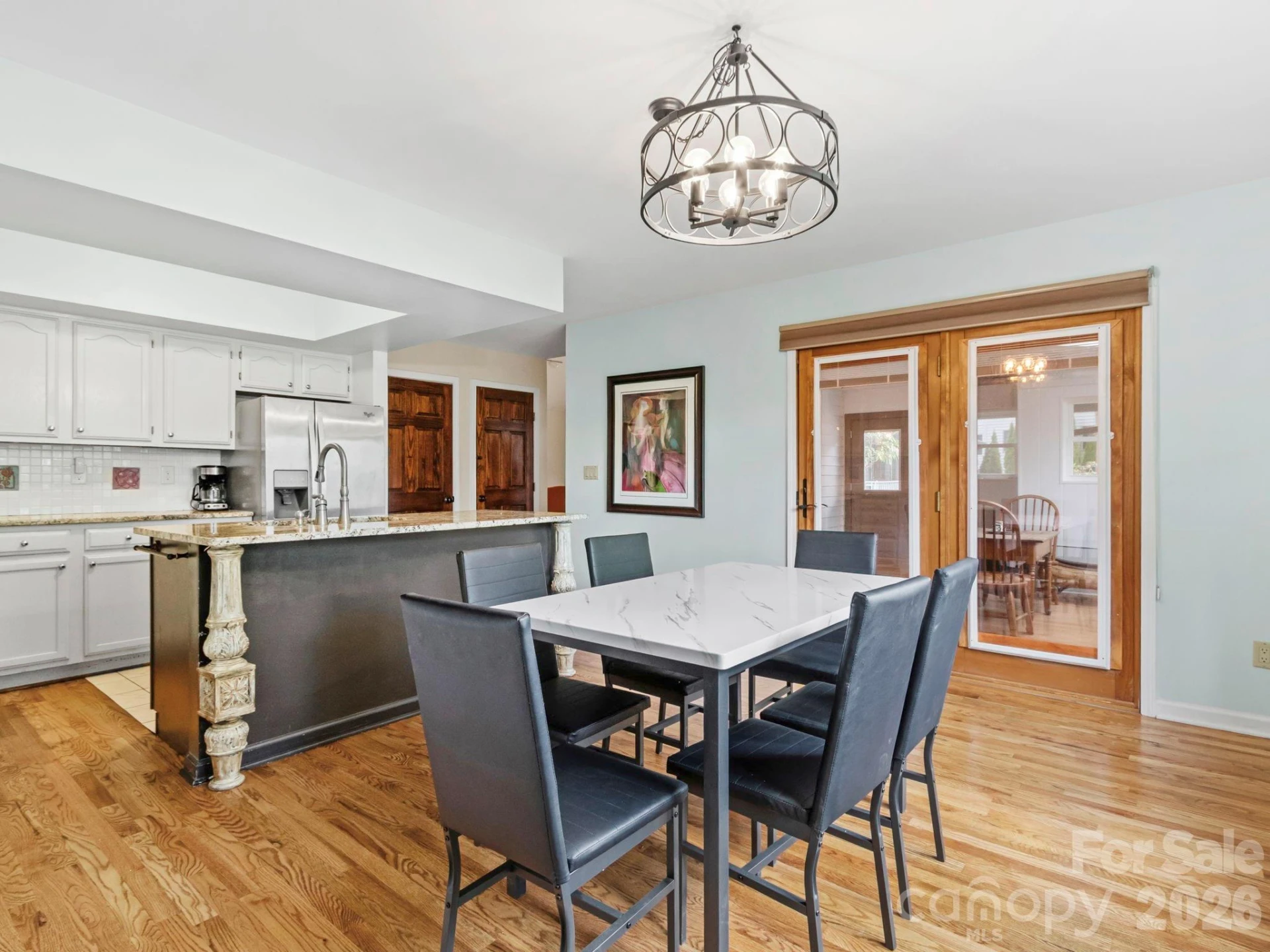 317 Robertson Street - Photo 11