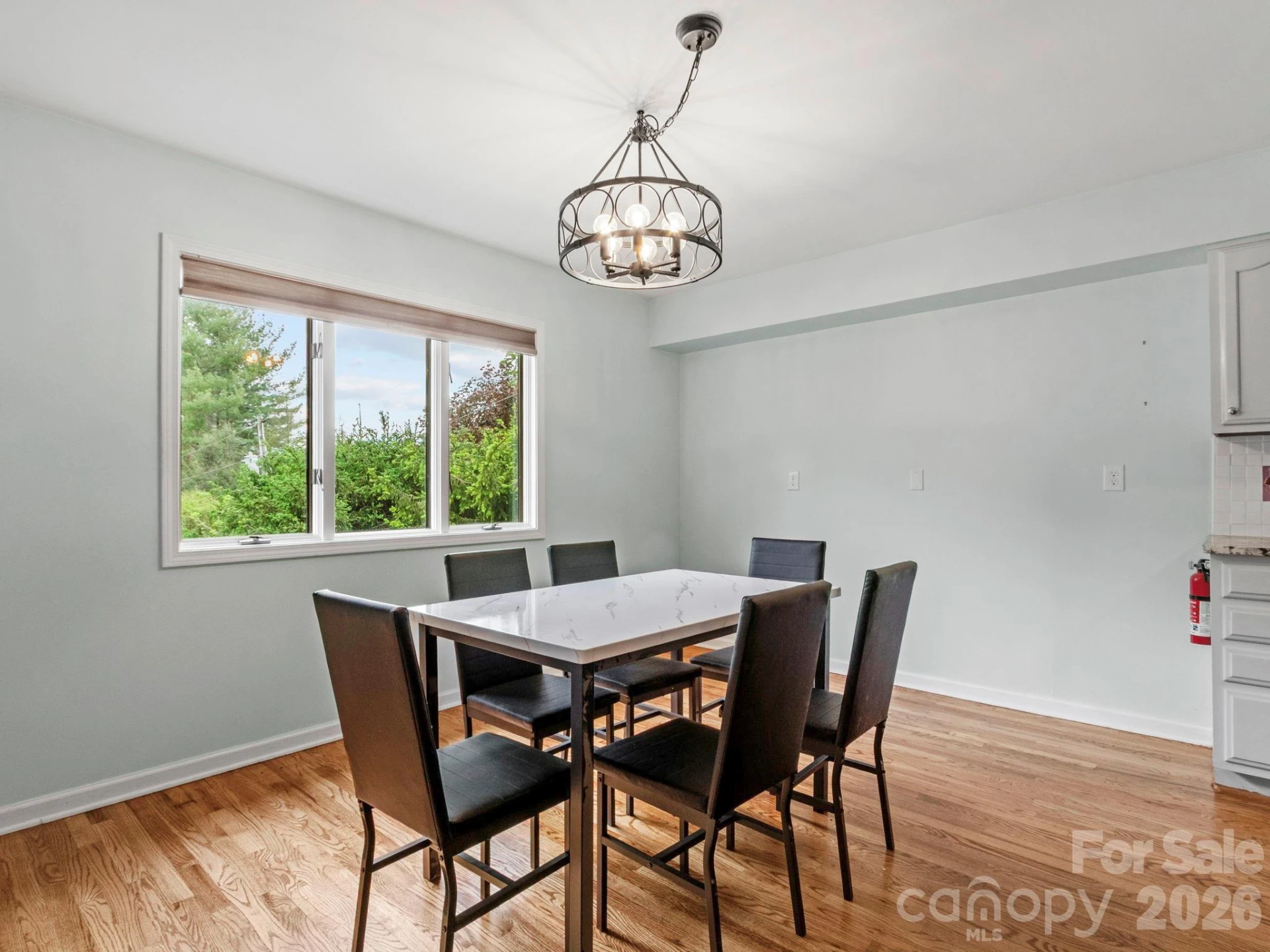 317 Robertson Street - Photo 14