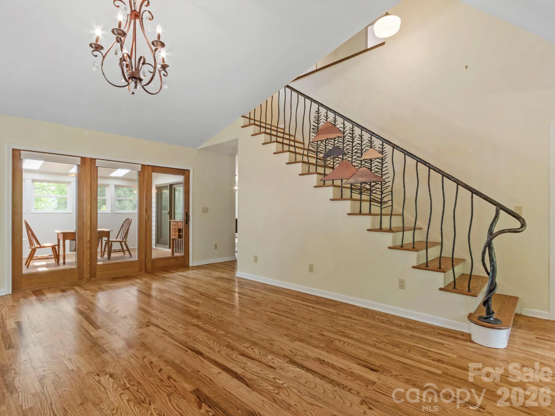 317 Robertson Street - Photo 16