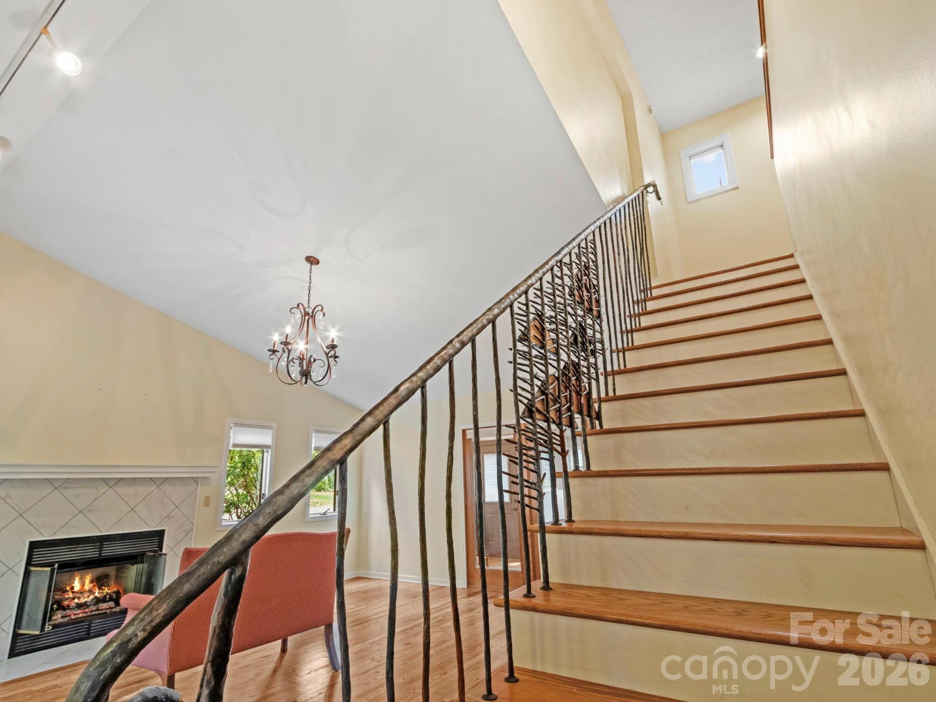317 Robertson Street - Photo 17
