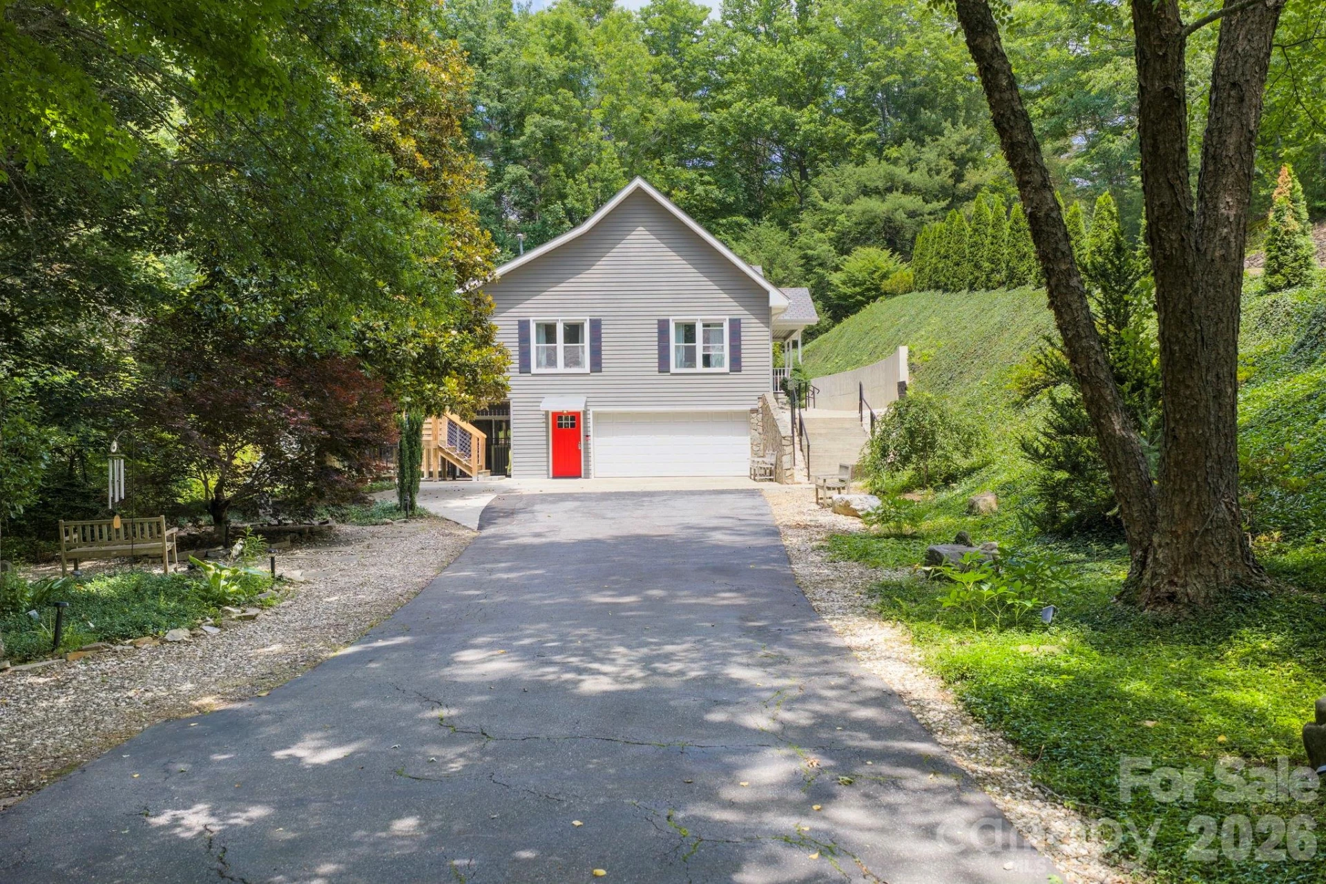 153 Skyview Circle - Photo 2