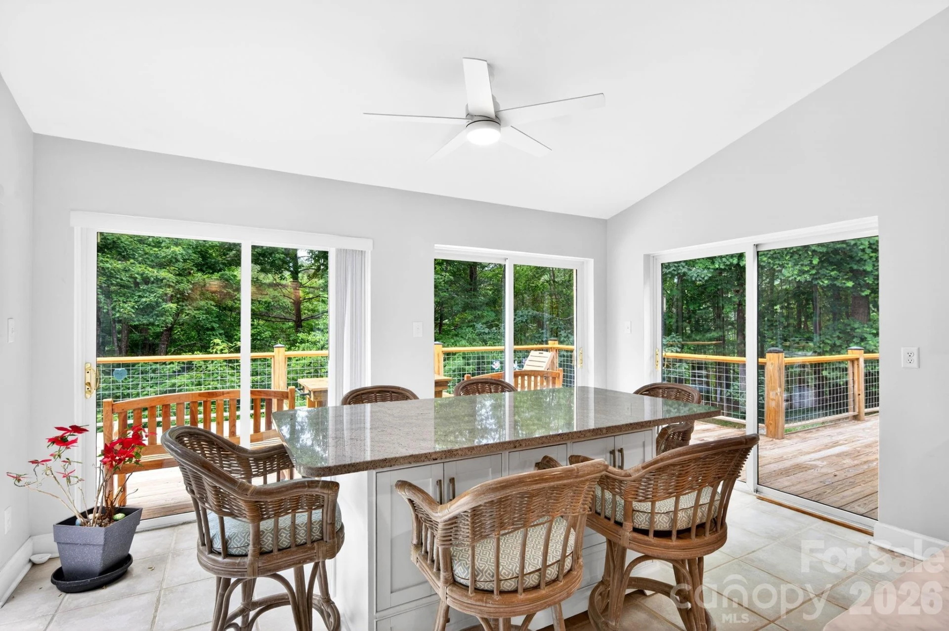 153 Skyview Circle - Photo 9