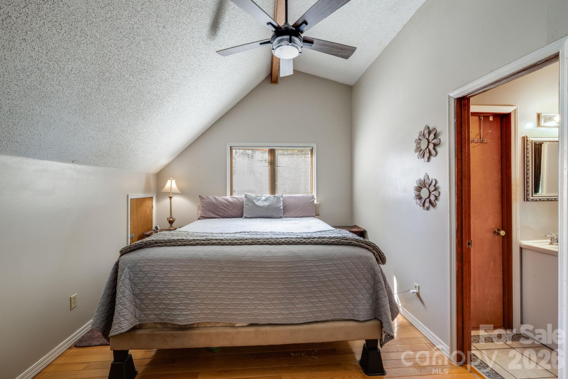 823 Fanning Bridge Road - Photo 24