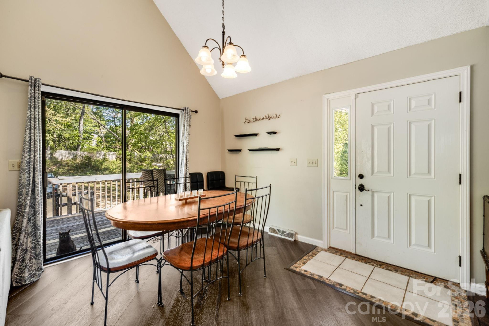 823 Fanning Bridge Road - Photo 5