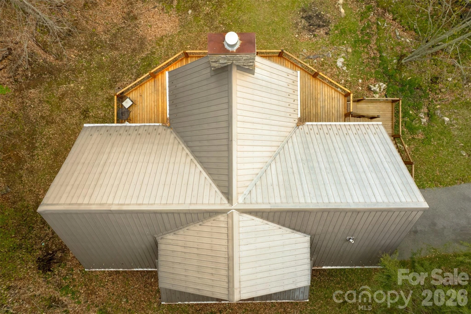 179 Chestnut Village - Photo 16