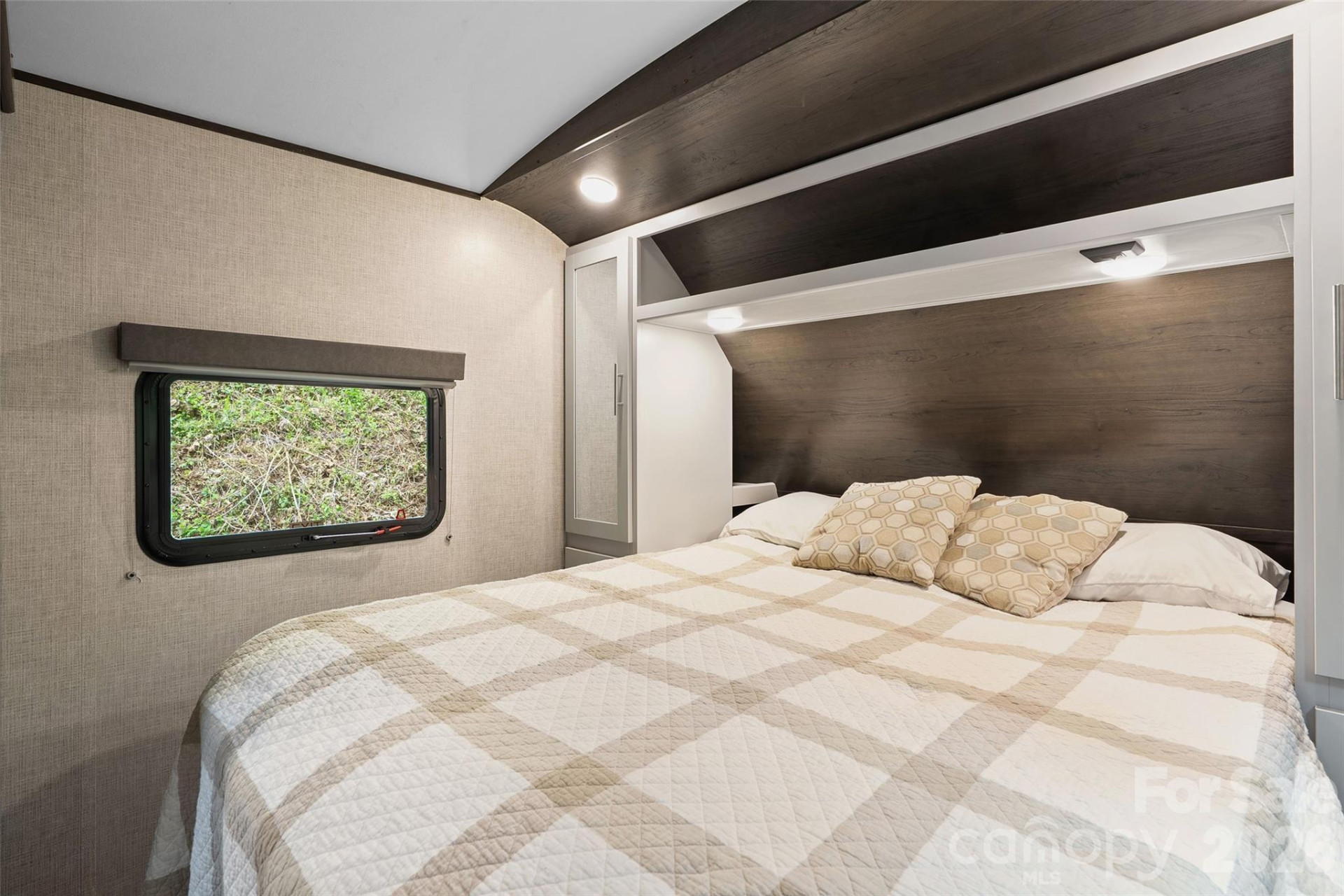 788 Cowee Tunnel Road - Photo 25