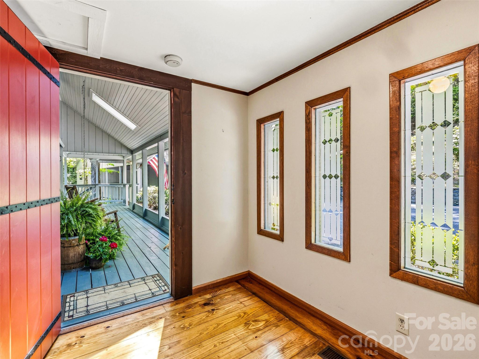 33 Southerland Road - Photo 12