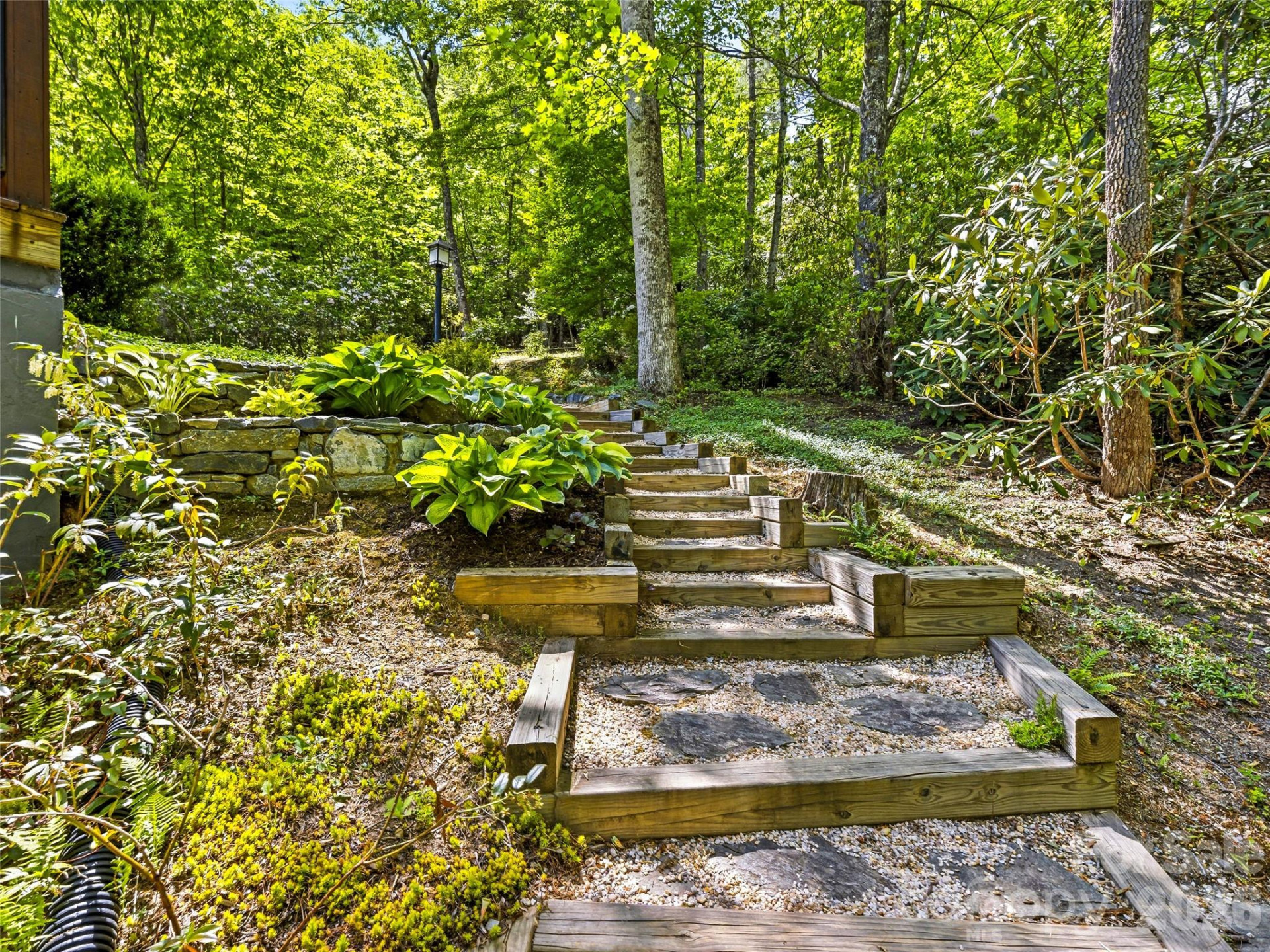33 Southerland Road - Photo 43