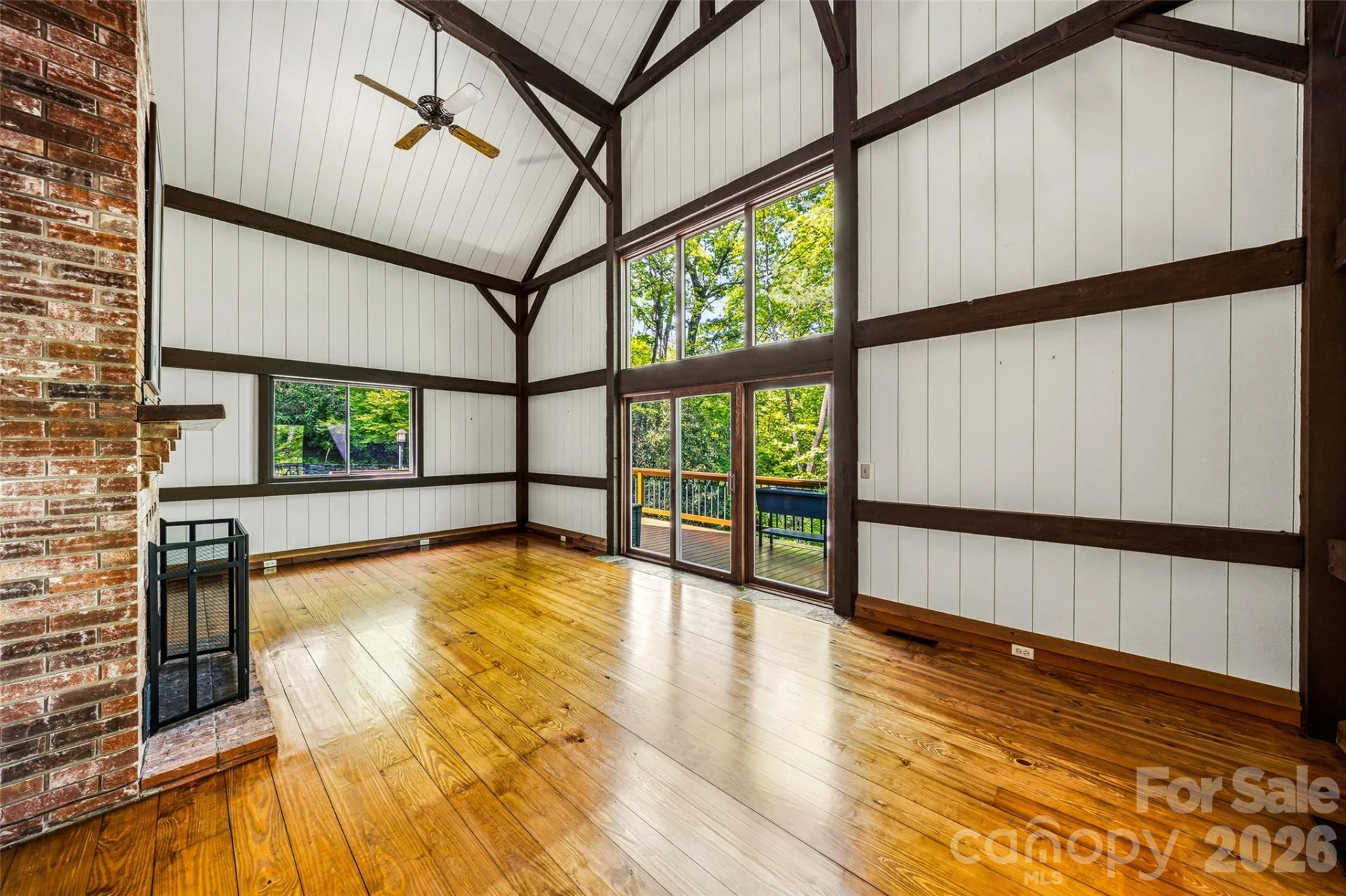 33 Southerland Road - Photo 8