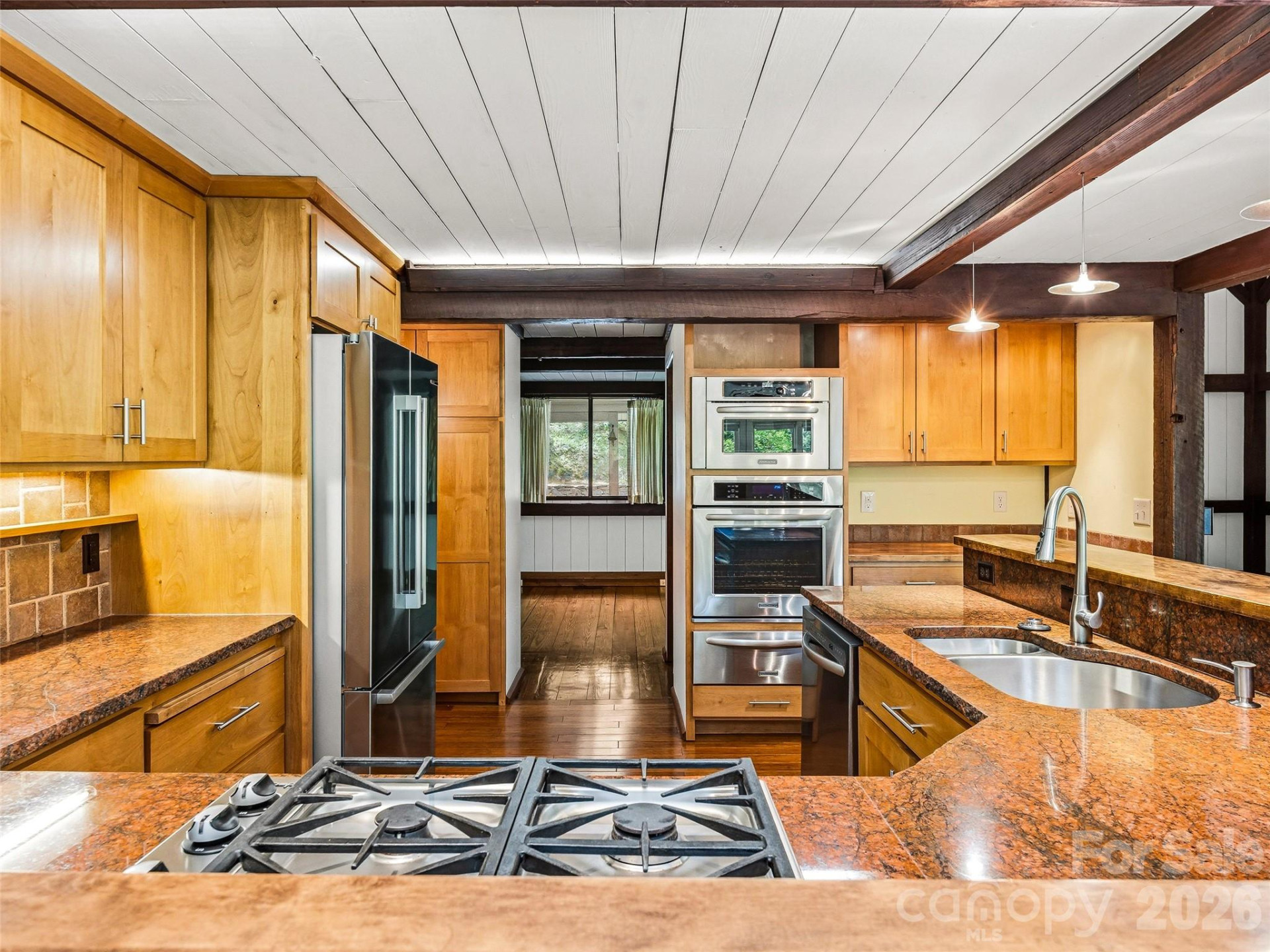33 Southerland Road - Photo 10
