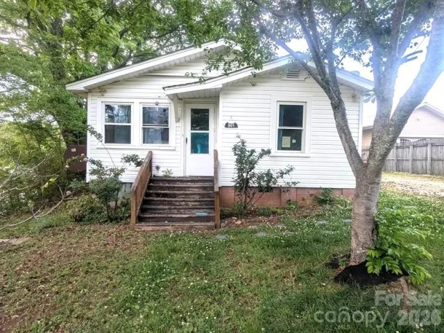 901 State Street, Marion, NC, 28752