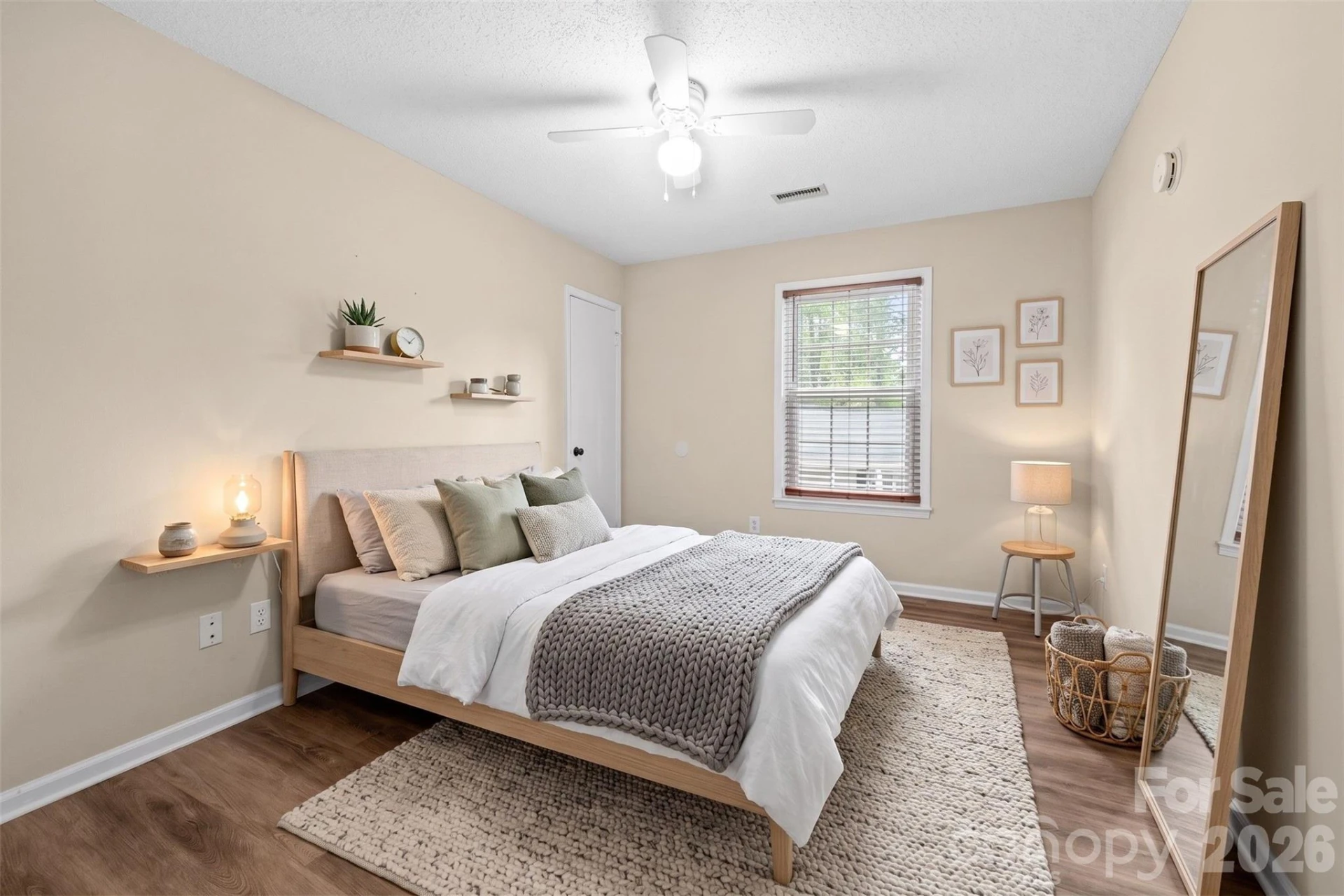 8521 Castle Pine Court - Photo 16