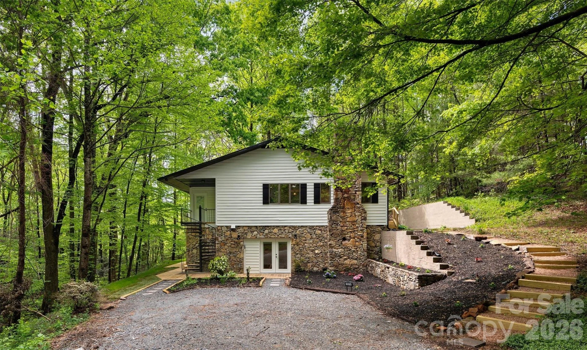 209 Ivy Hill Road - Photo 3