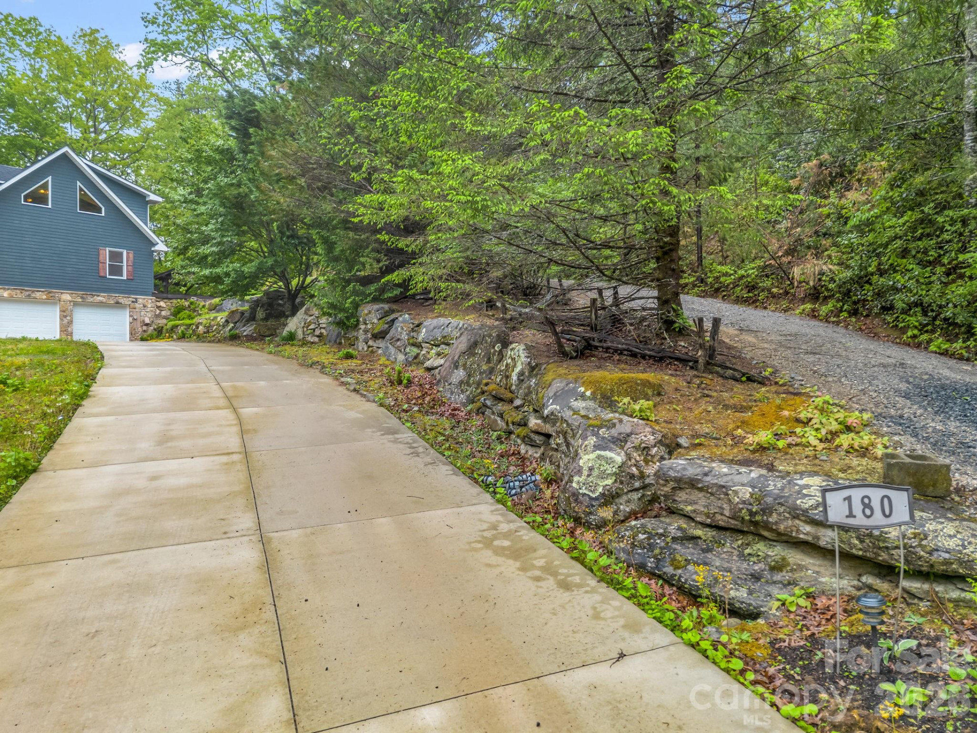 180 Canaday Drive - Photo 5