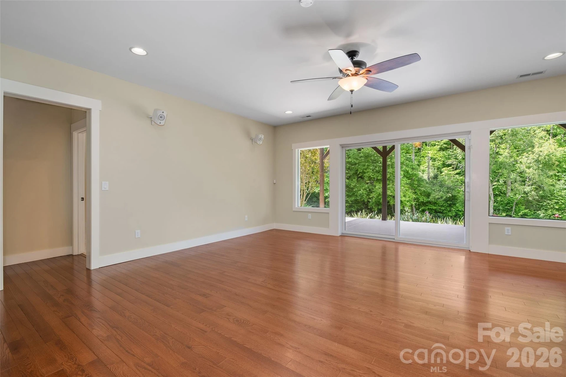 136 Mystic Way - Photo 25