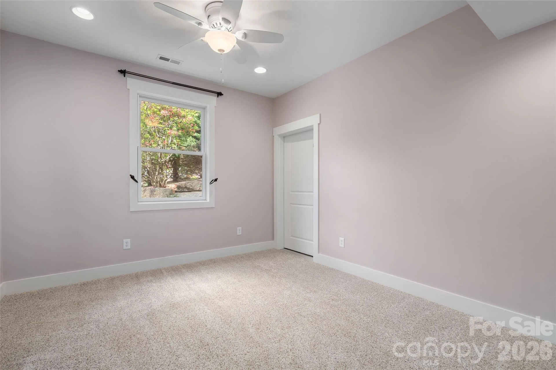 136 Mystic Way - Photo 30