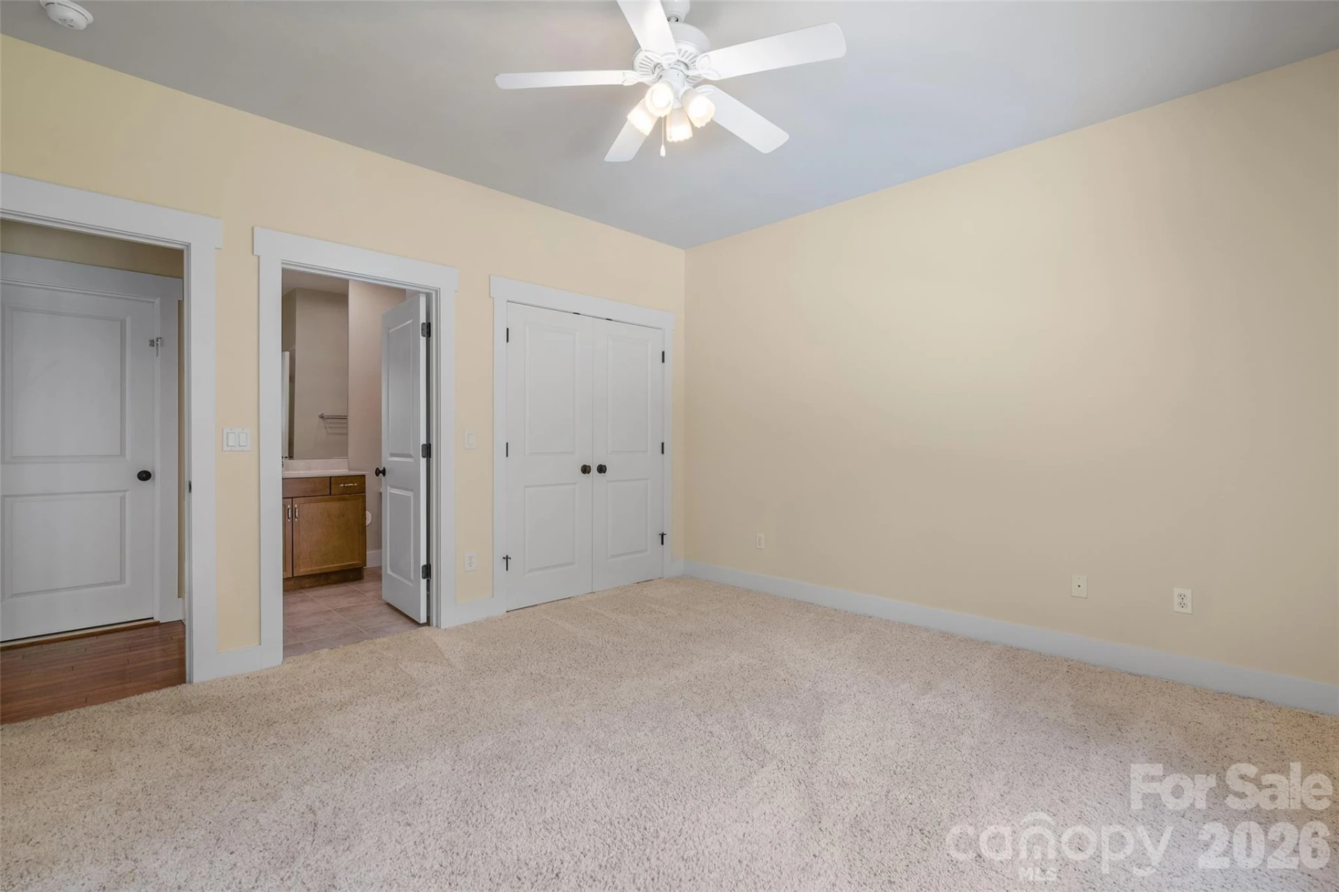 136 Mystic Way - Photo 33