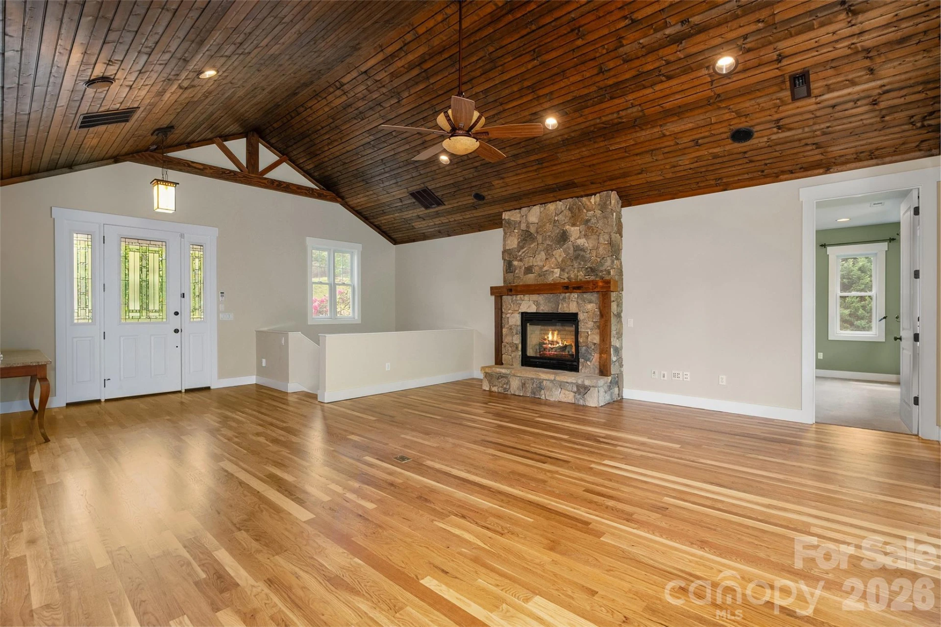 136 Mystic Way - Photo 6