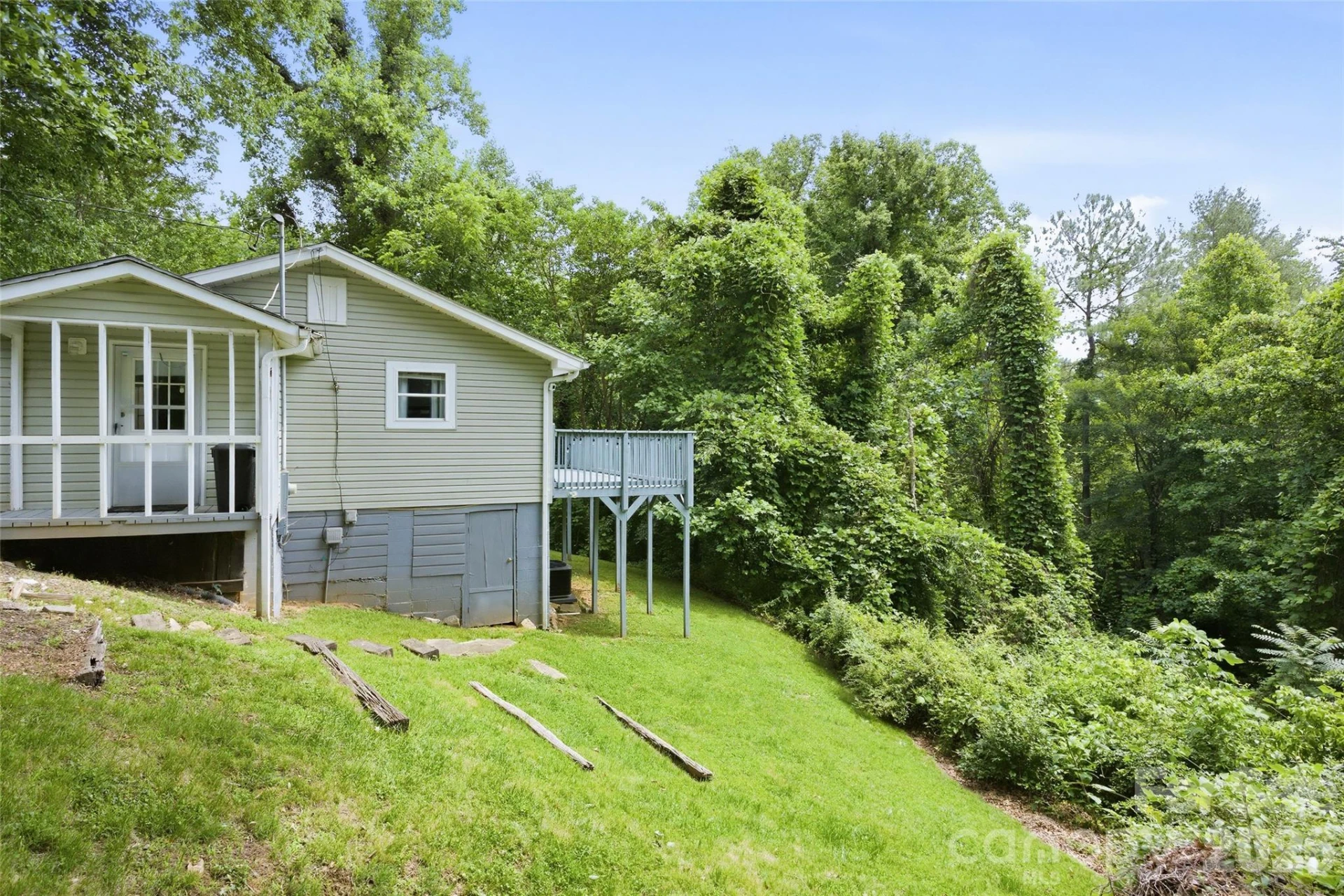 83 View Street - Photo 18