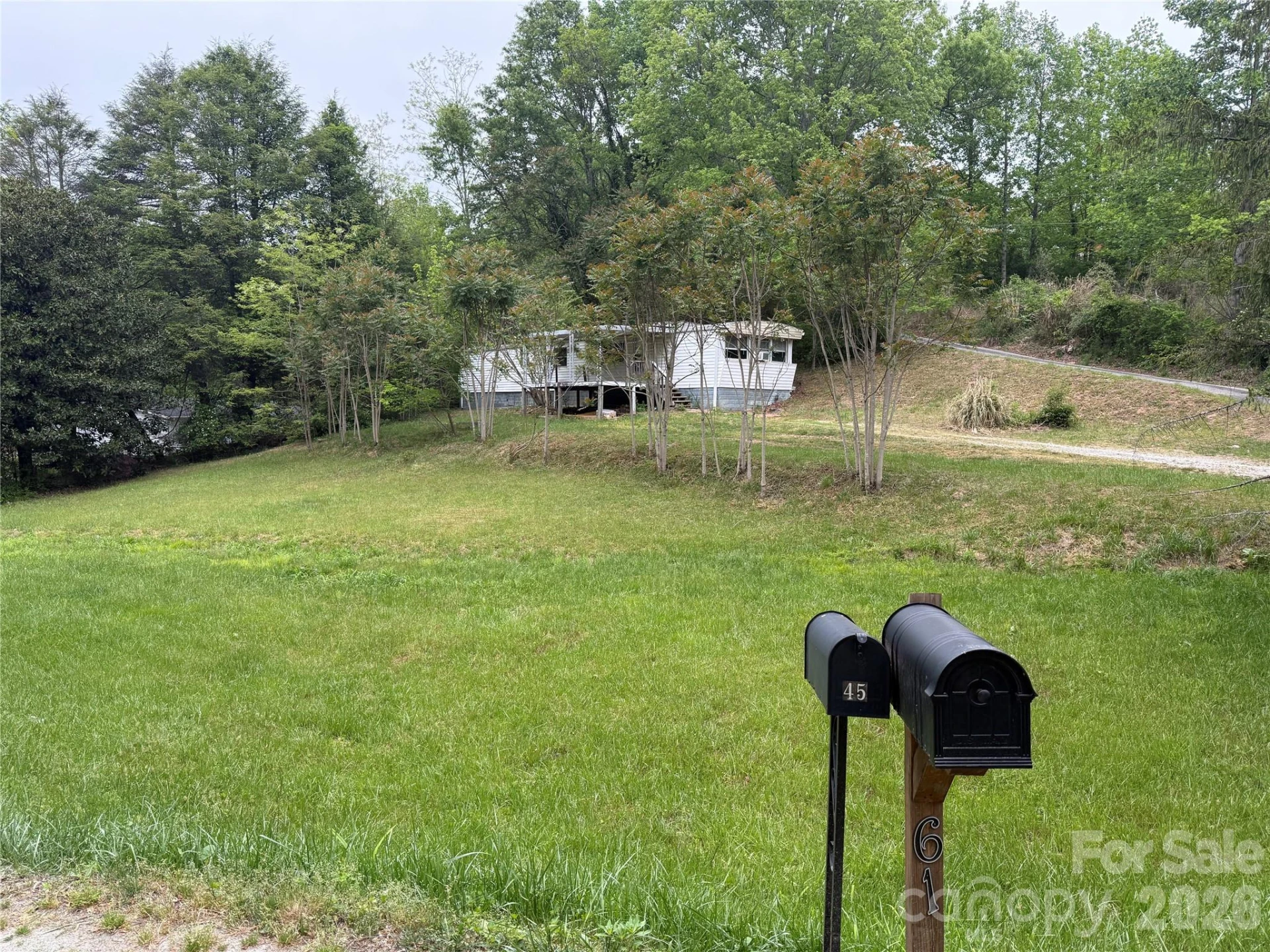 45 Overbrook Drive - Photo 3