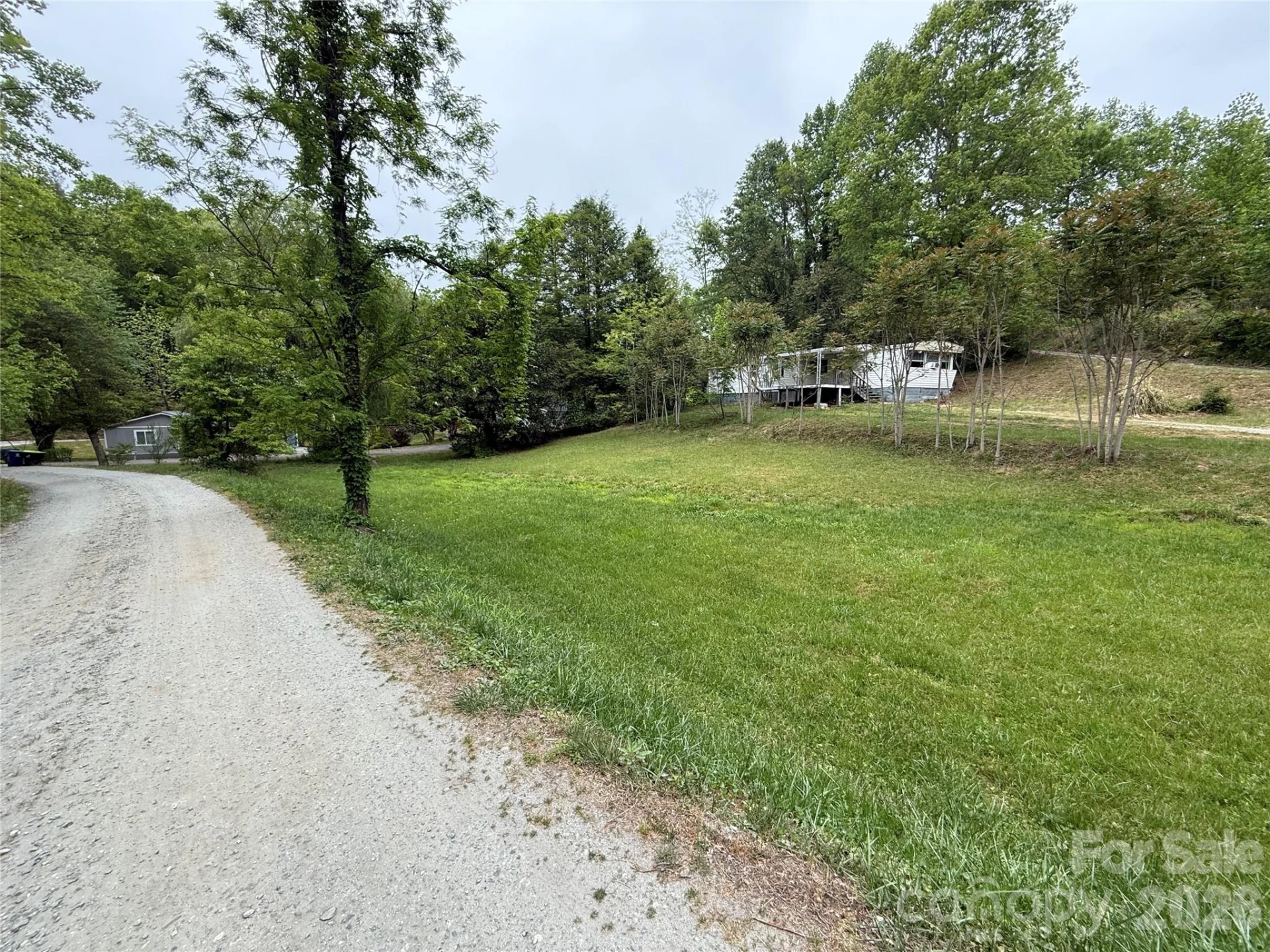 45 Overbrook Drive - Photo 4