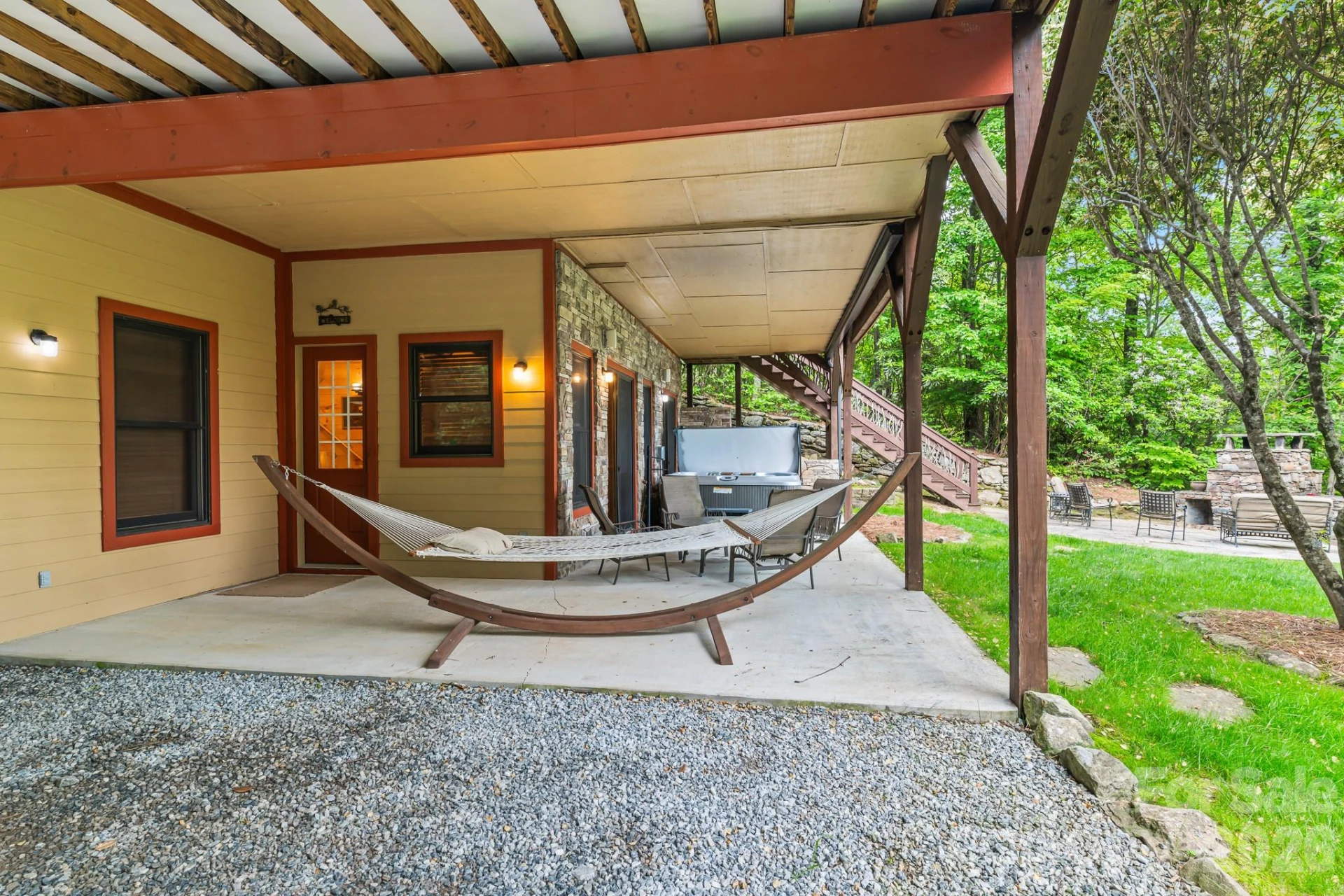 300 Falls View Drive - Photo 33