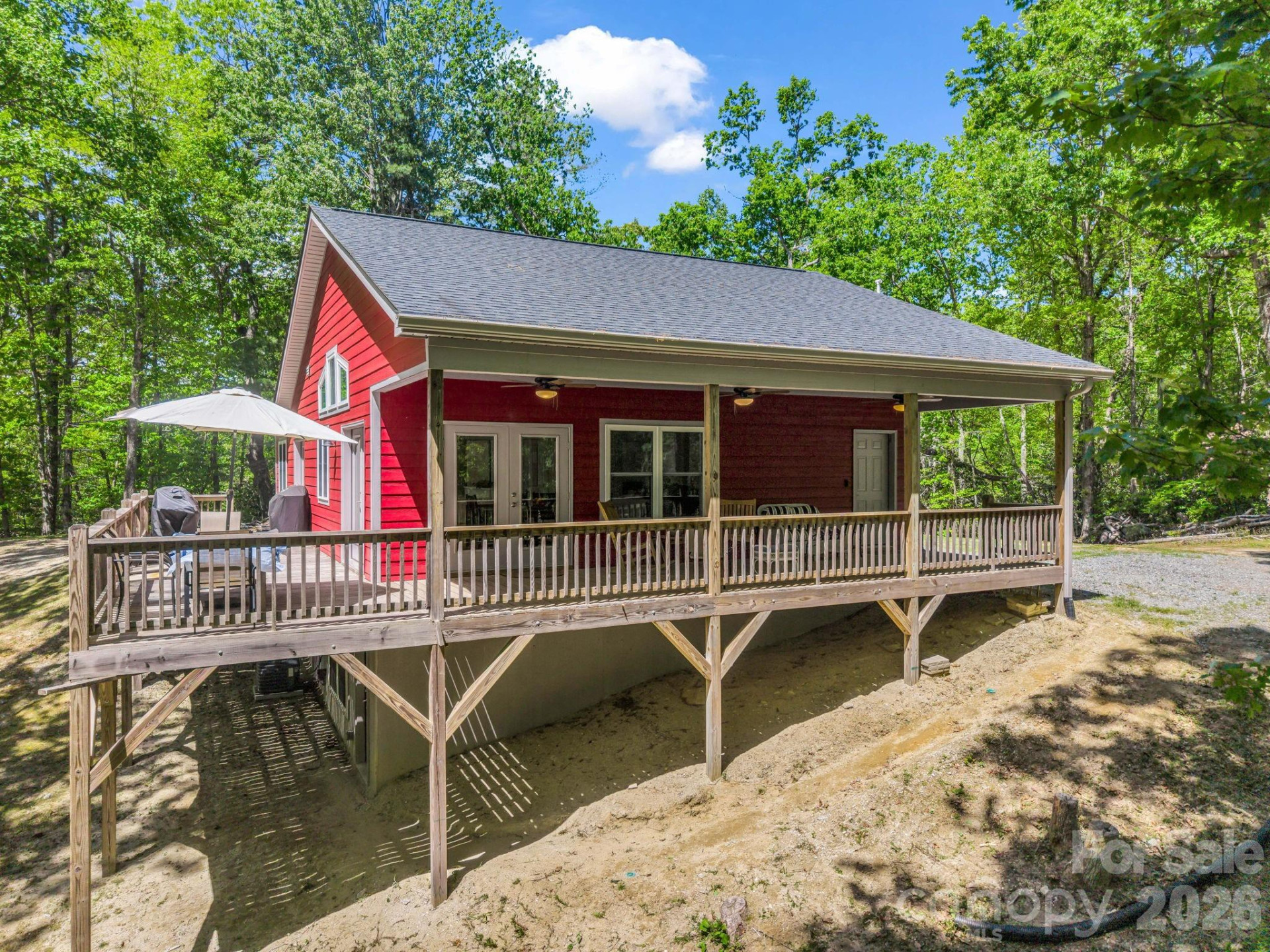 565 Pinewood Knoll Drive - Photo 2