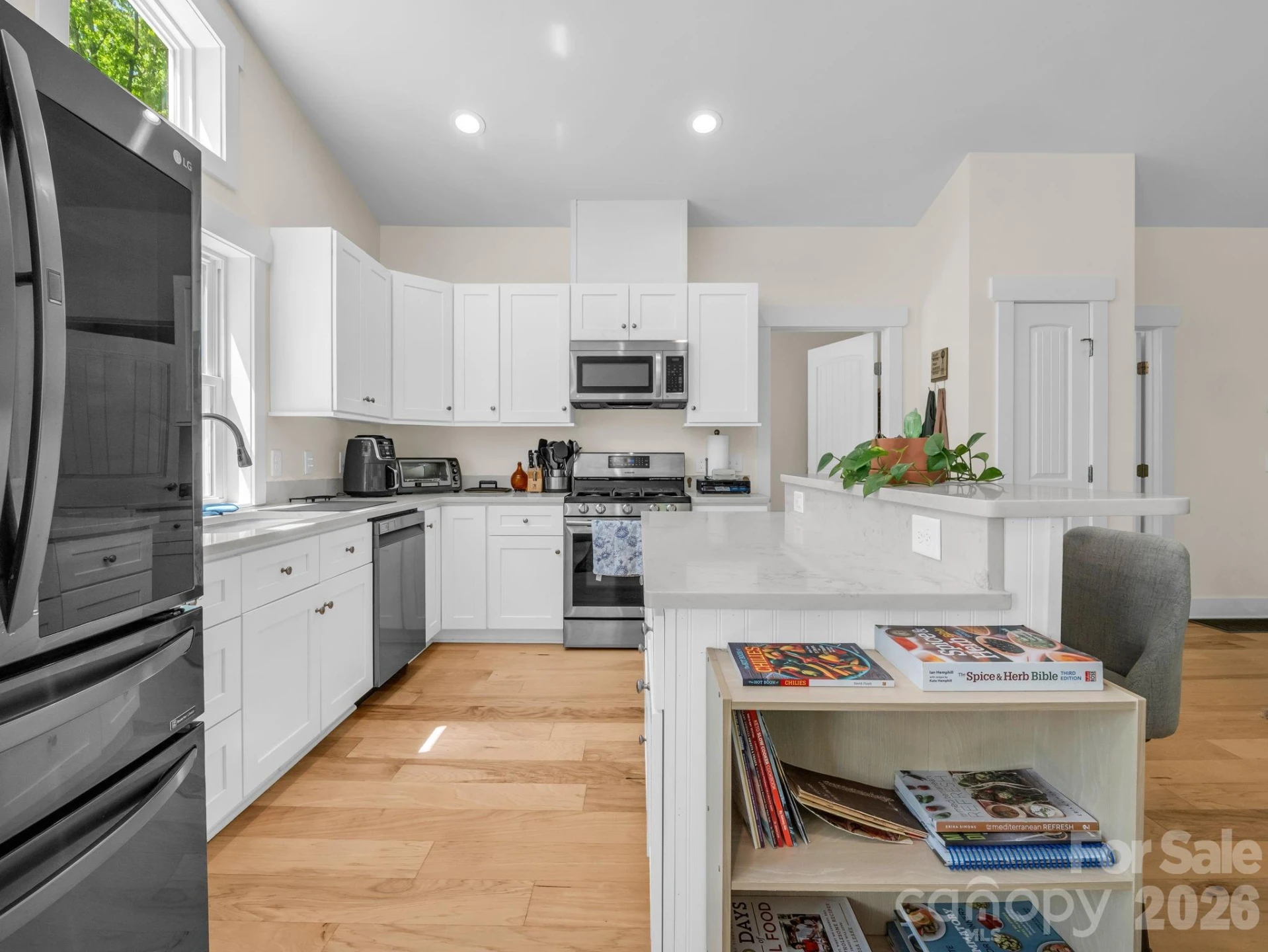 565 Pinewood Knoll Drive - Photo 12