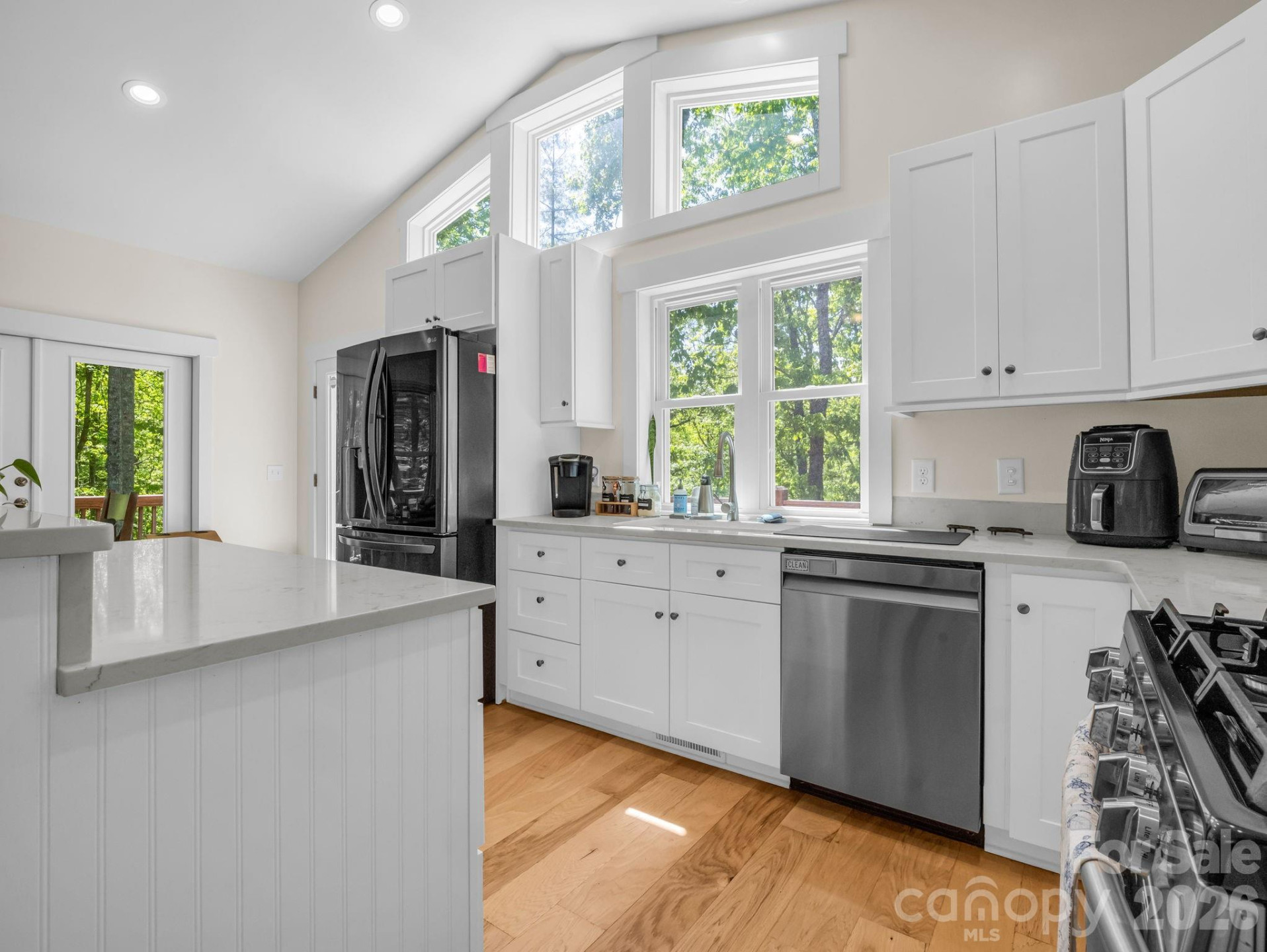 565 Pinewood Knoll Drive - Photo 14