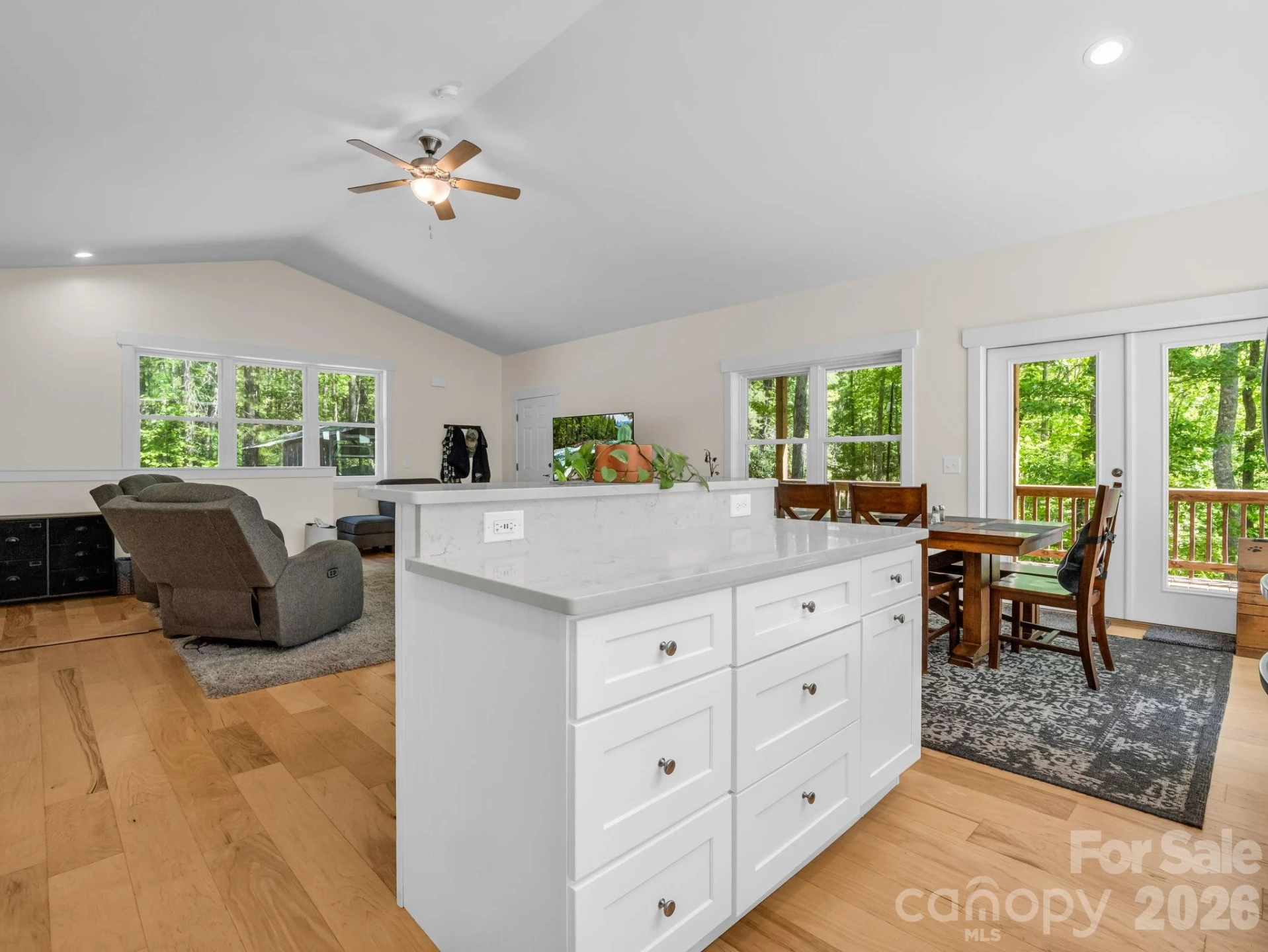 565 Pinewood Knoll Drive - Photo 16