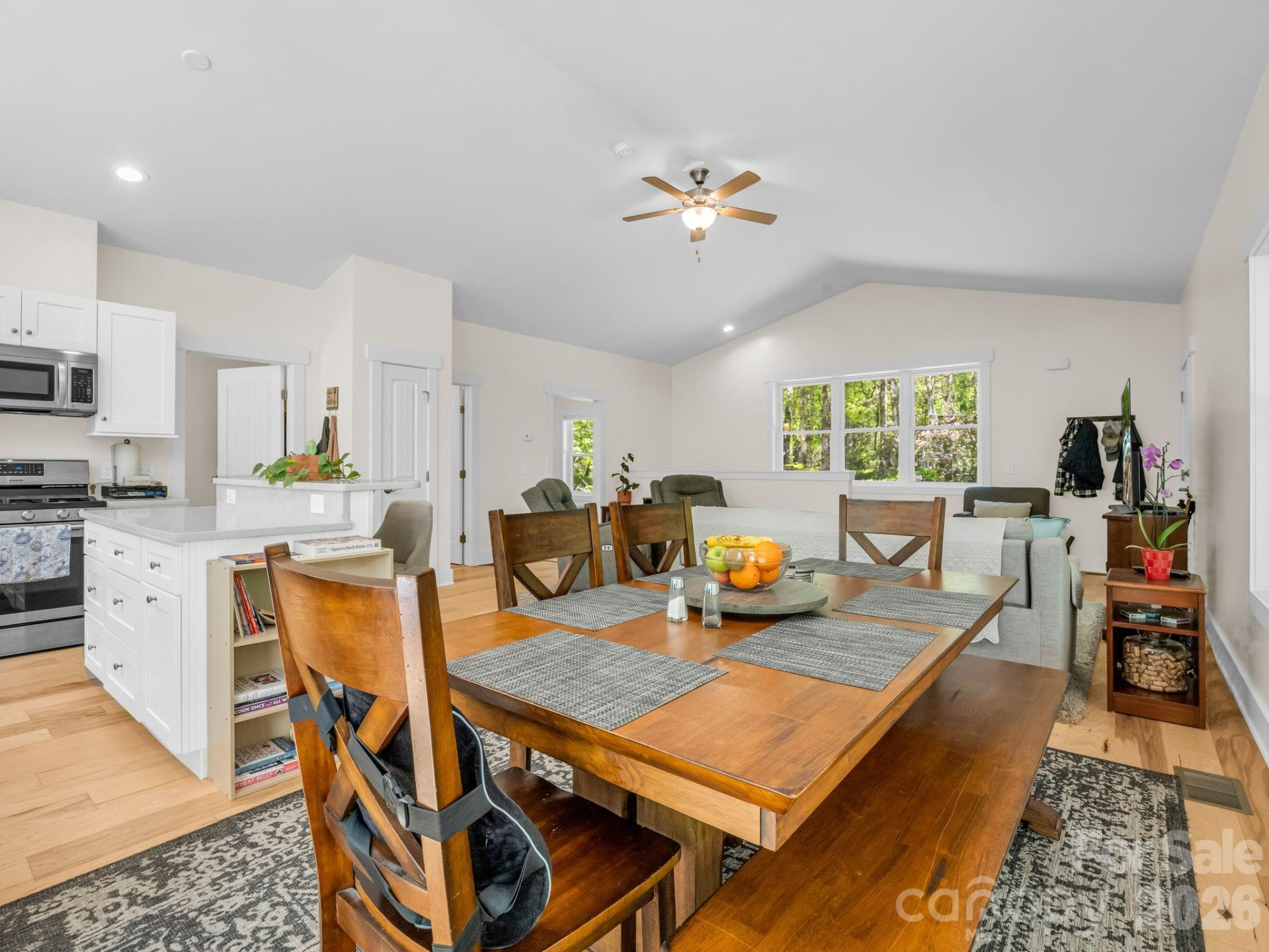 565 Pinewood Knoll Drive - Photo 9