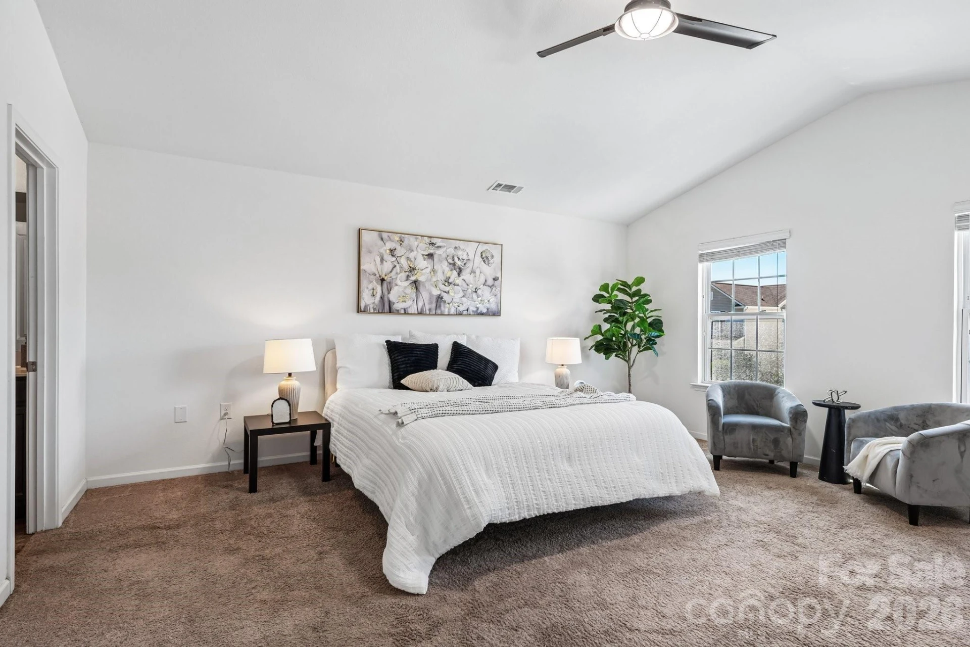 1912 Eastway Drive - Photo 18
