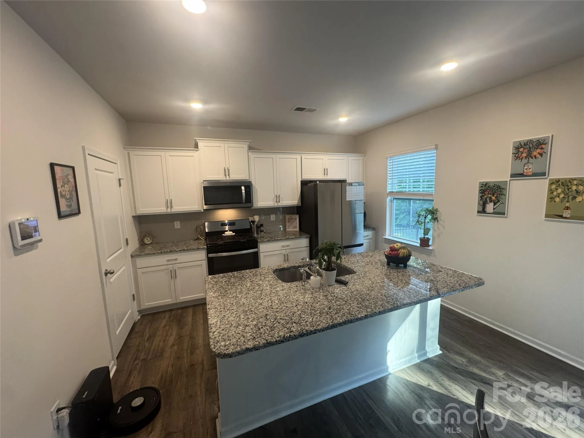 118 Hill Lane - Photo 8