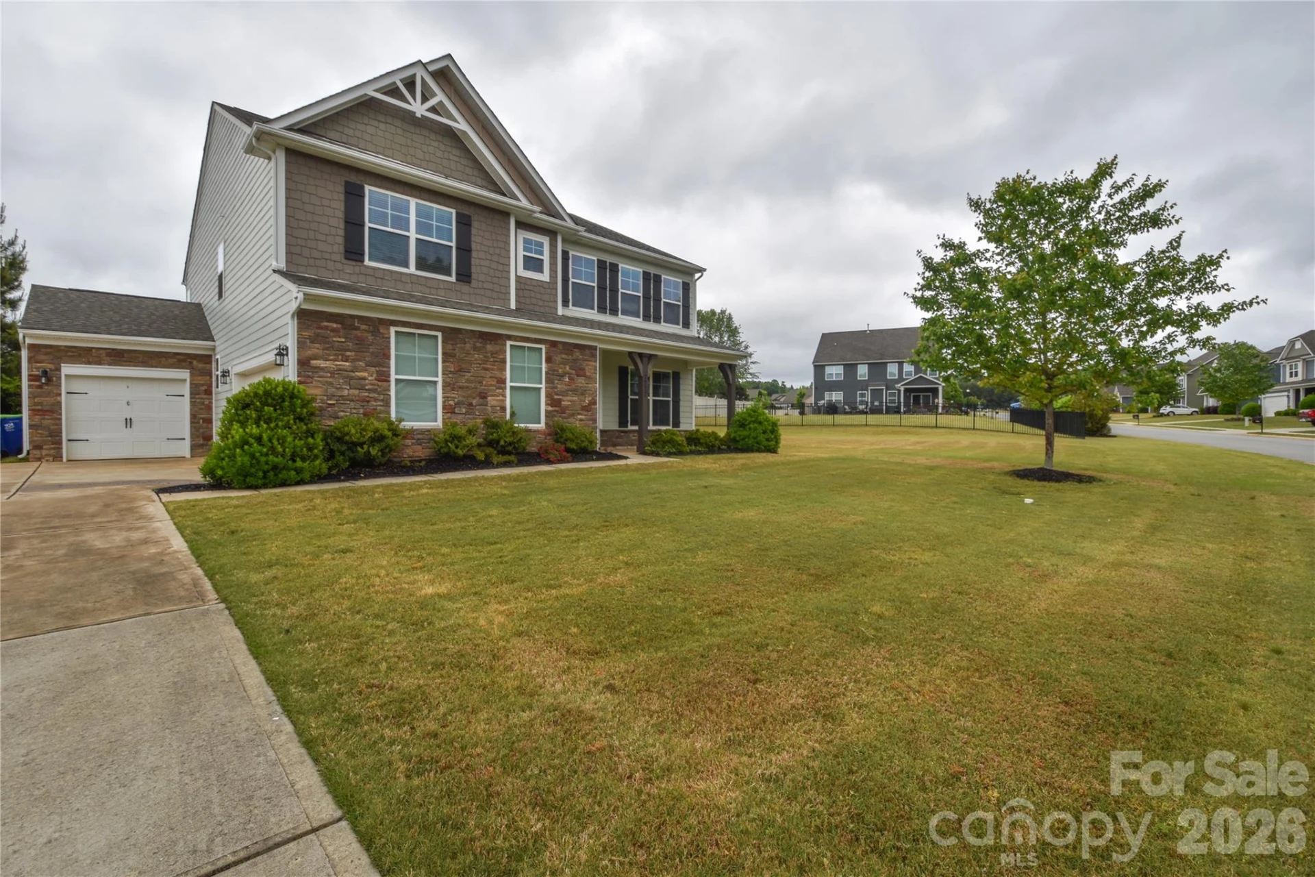 7227 Adirondack Drive - Photo 2