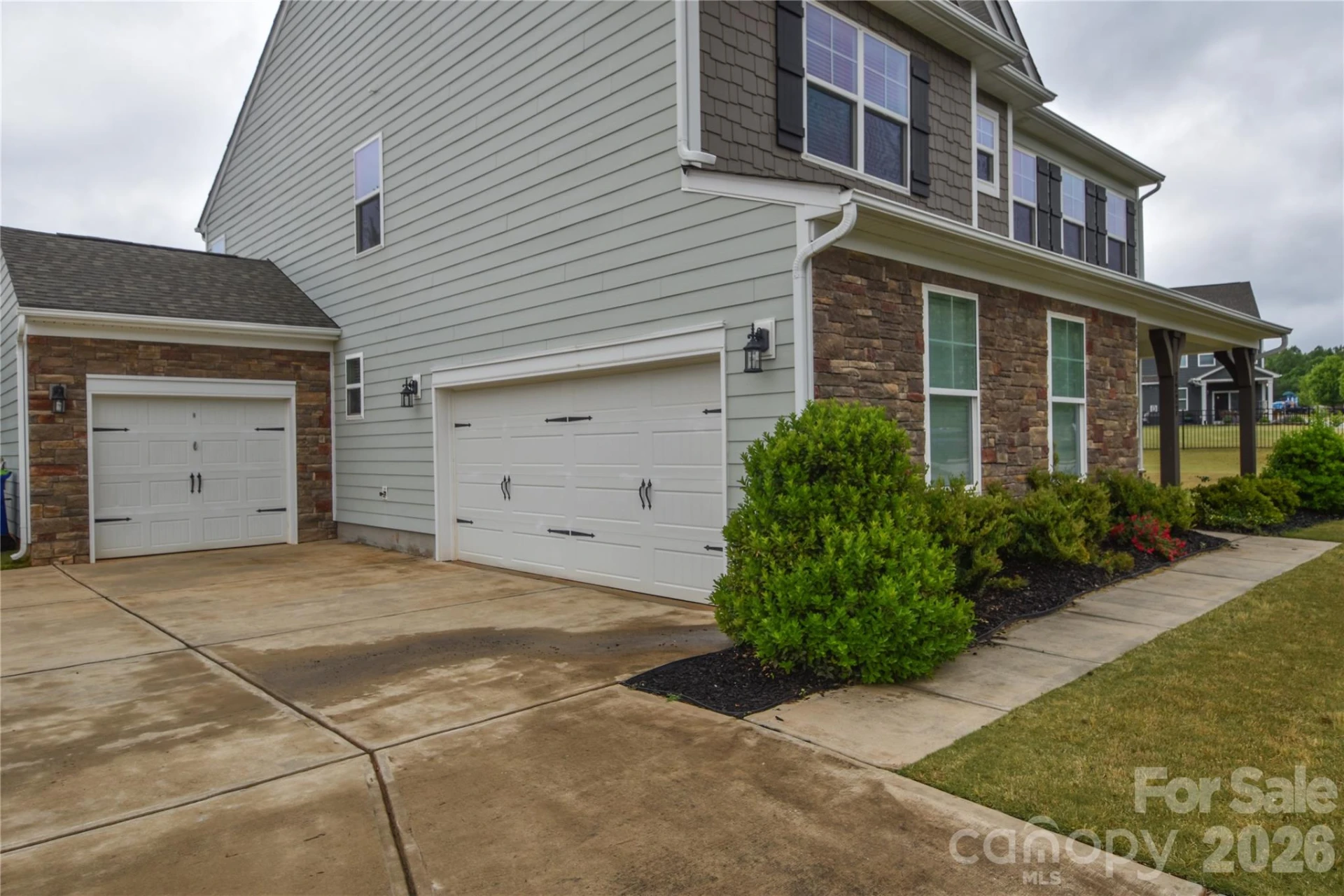7227 Adirondack Drive - Photo 3