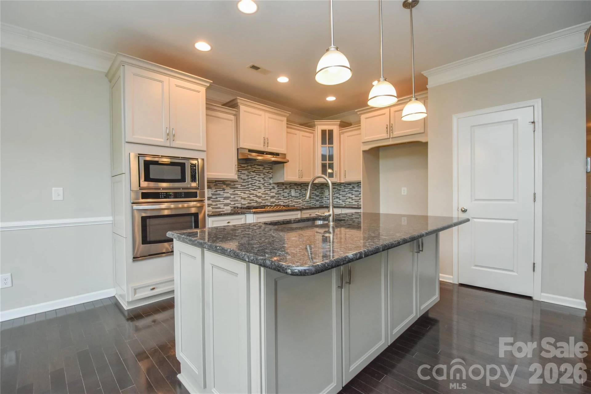 7227 Adirondack Drive - Photo 10