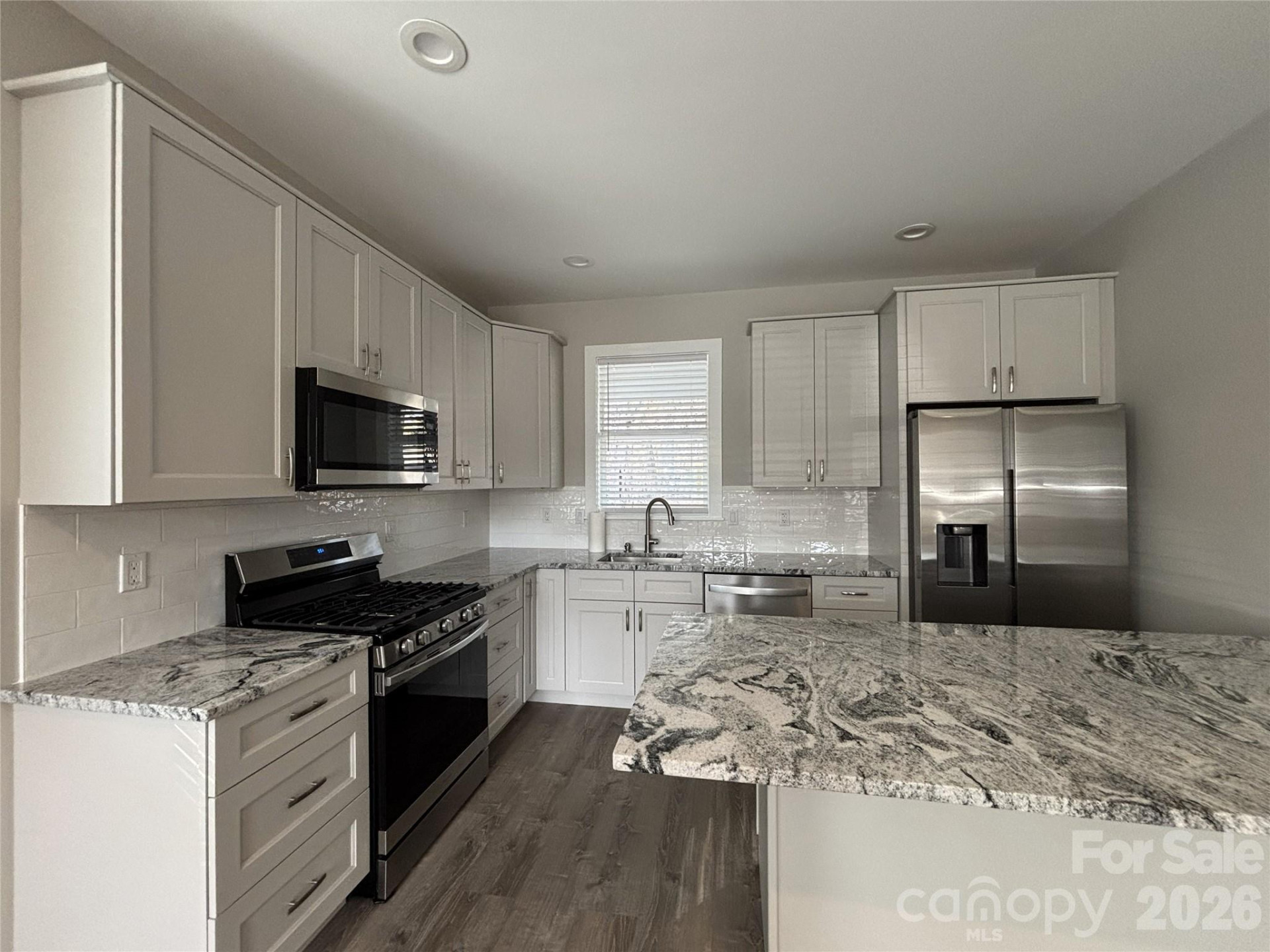 128 Rock Hill Road - Photo 3