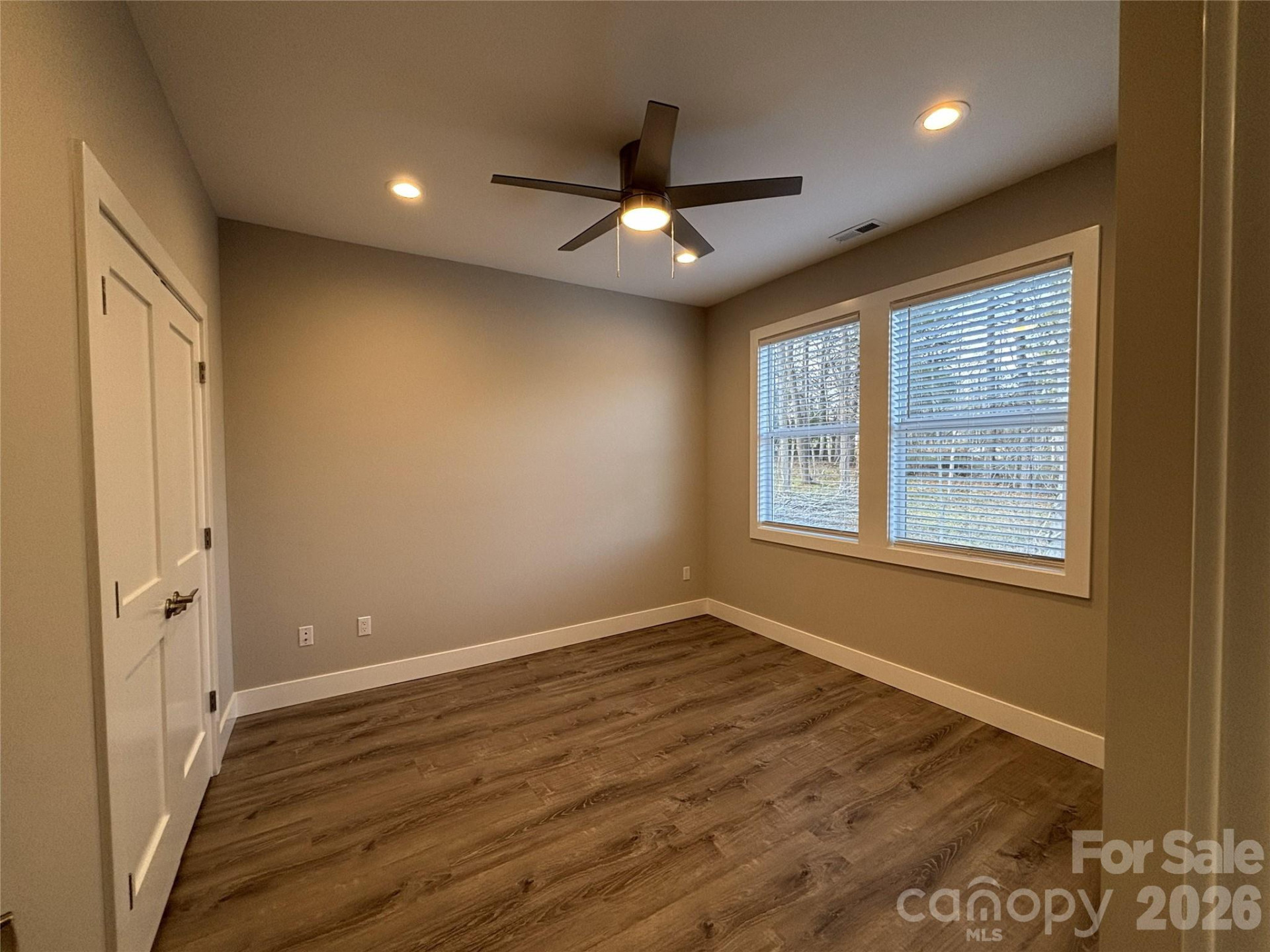 128 Rock Hill Road - Photo 6
